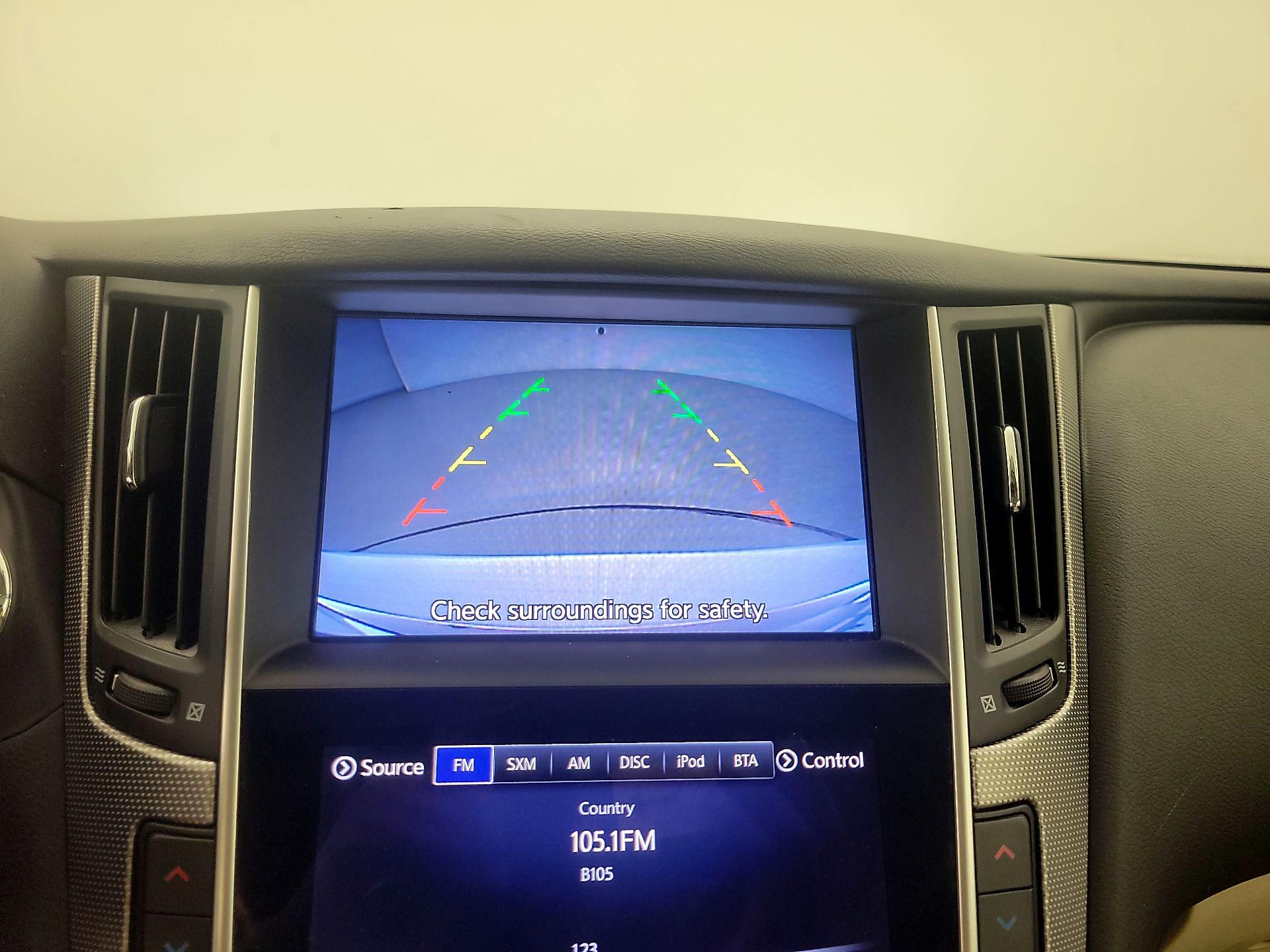 Thumbnail: 2015 INFINITI Q50 - 15