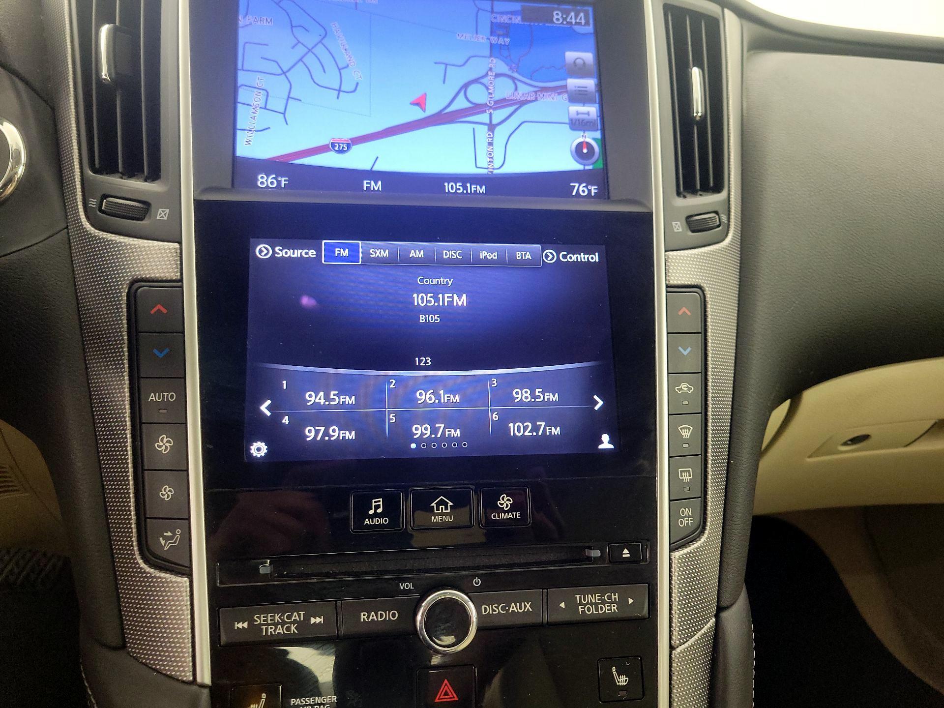 Thumbnail: 2015 INFINITI Q50 - 16