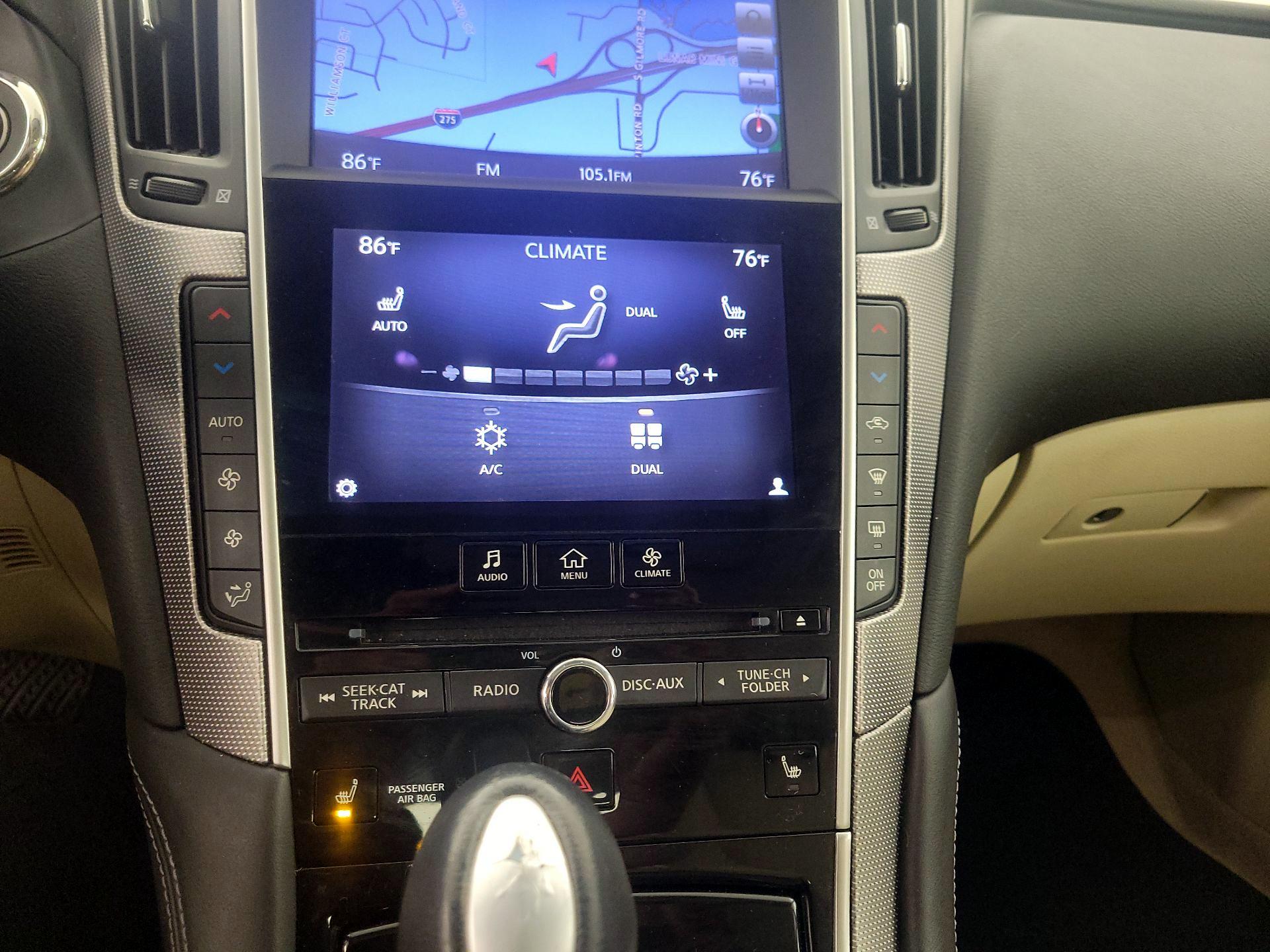 Thumbnail: 2015 INFINITI Q50 - 17