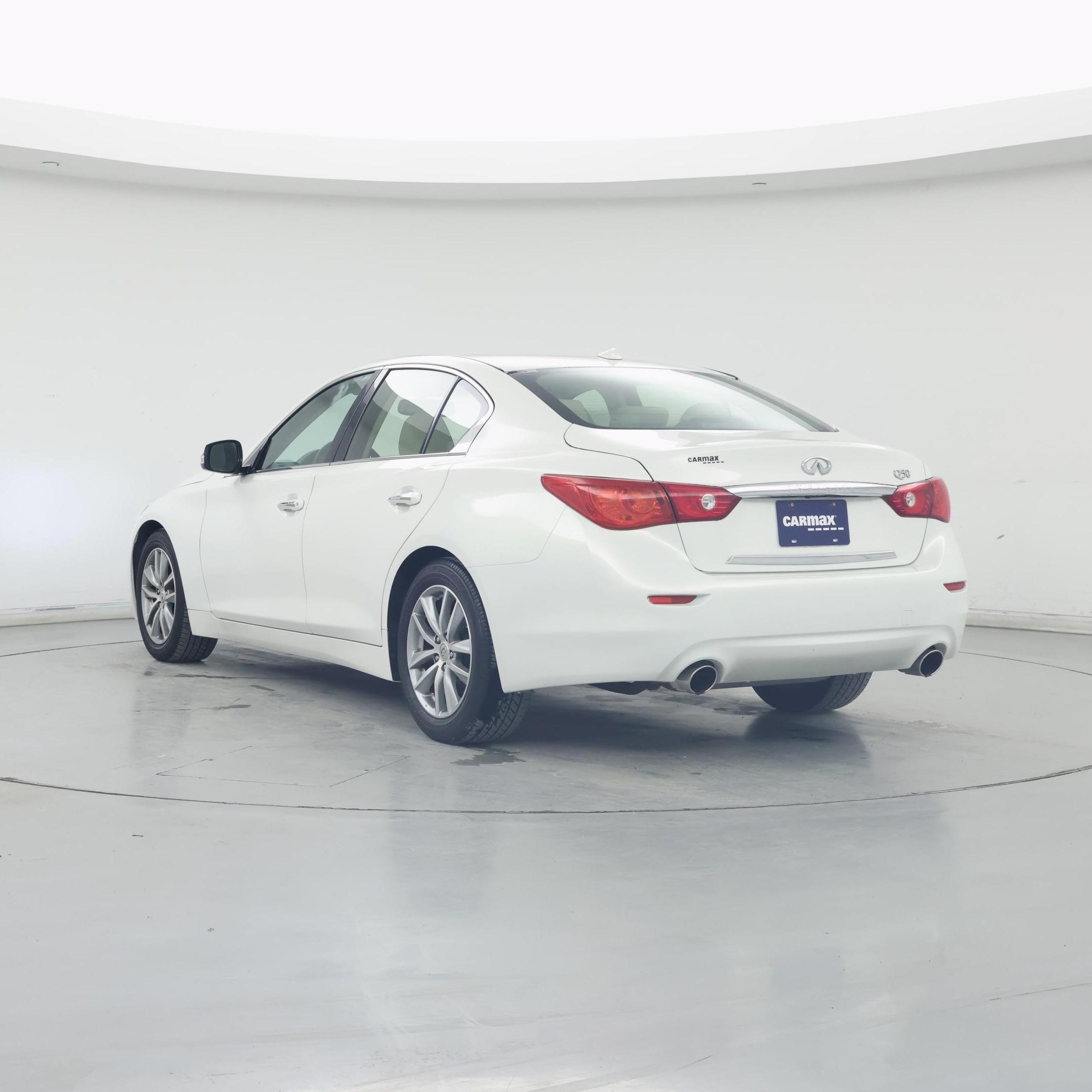 Thumbnail: 2015 INFINITI Q50 - 2