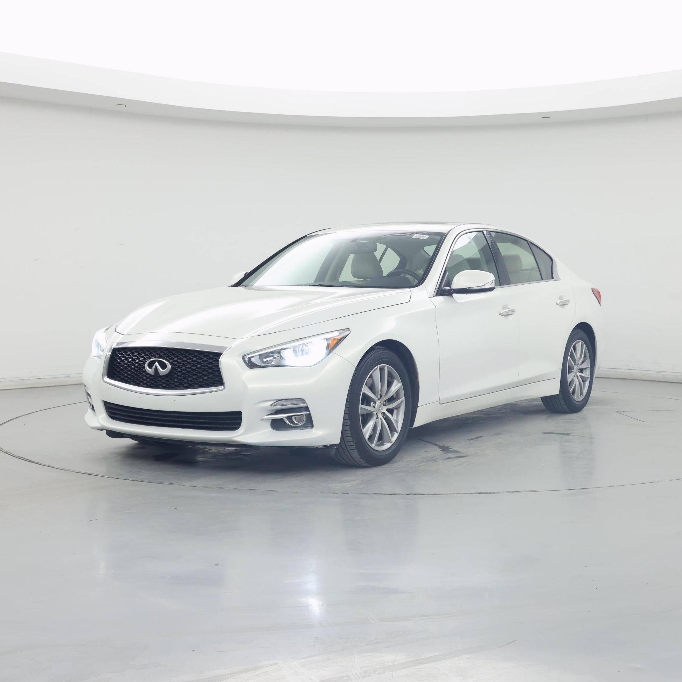 Thumbnail: 2015 INFINITI Q50 - 4