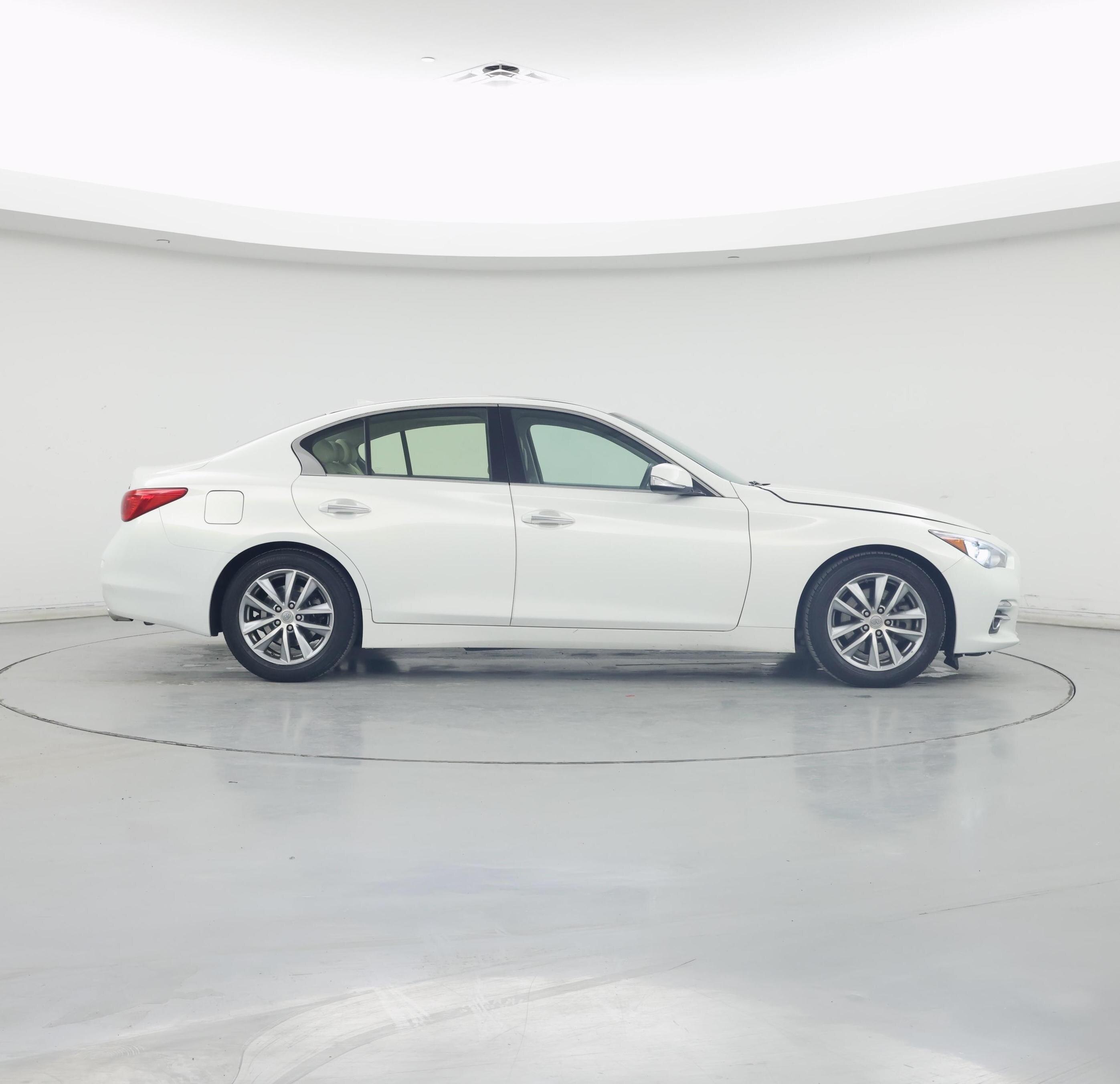 Thumbnail: 2015 INFINITI Q50 - 7