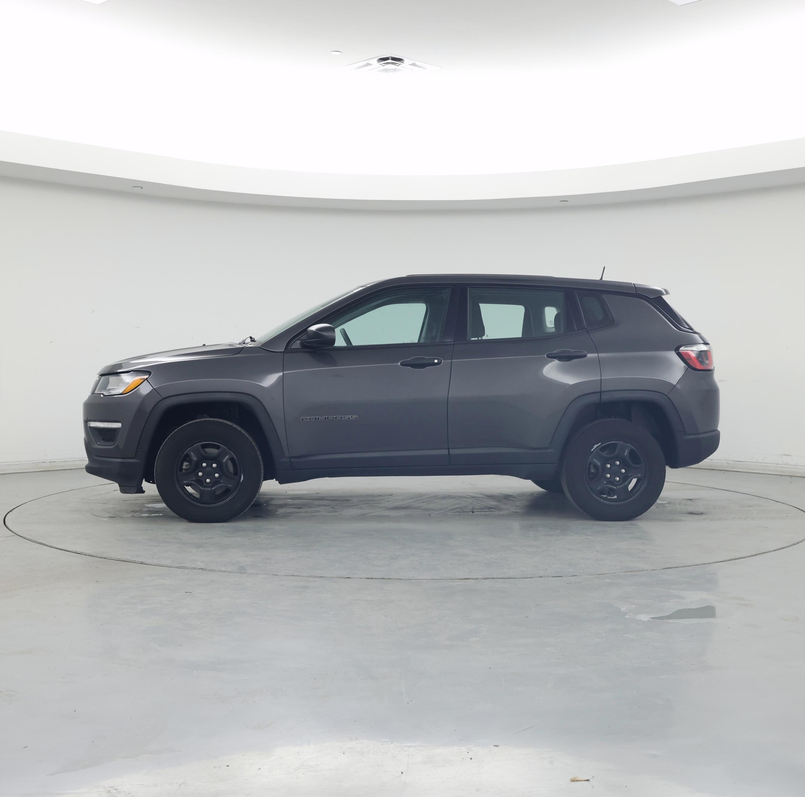 Thumbnail: 2018 Jeep Compass - 3