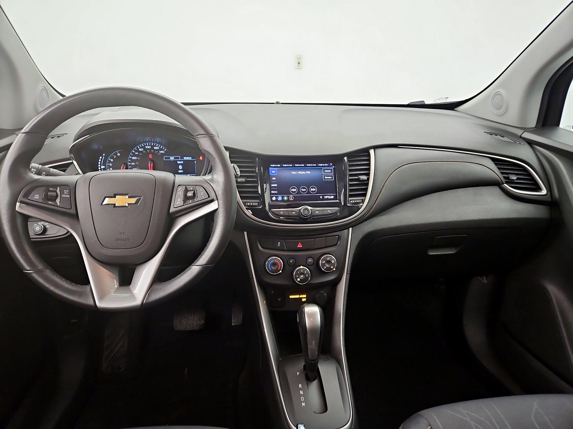 Thumbnail: 2020 Chevrolet Trax - 9