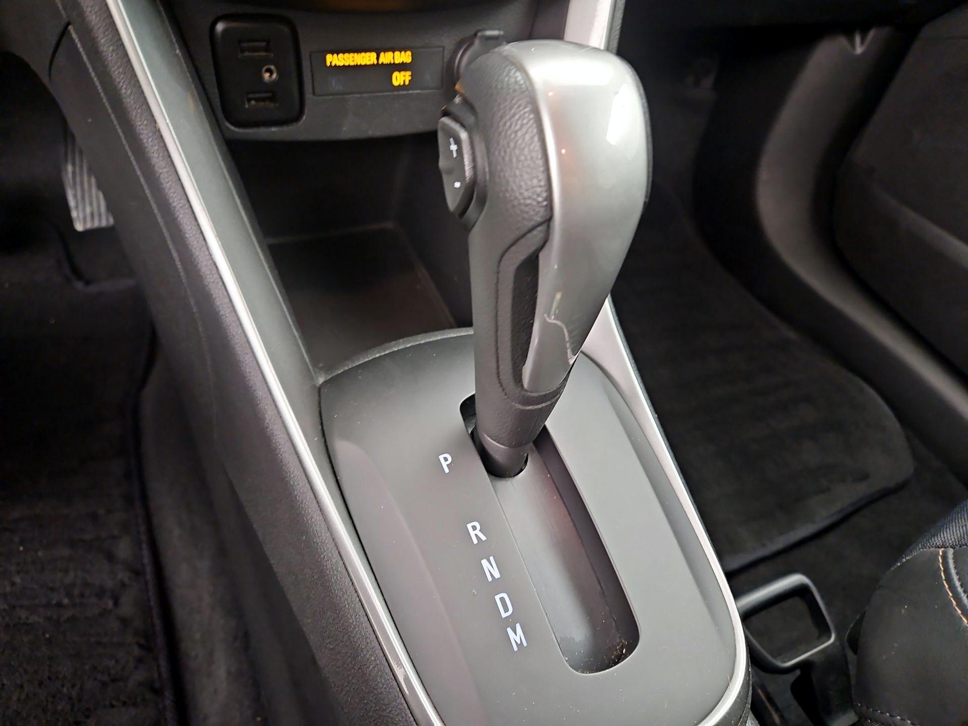 Thumbnail: 2020 Chevrolet Trax - 17