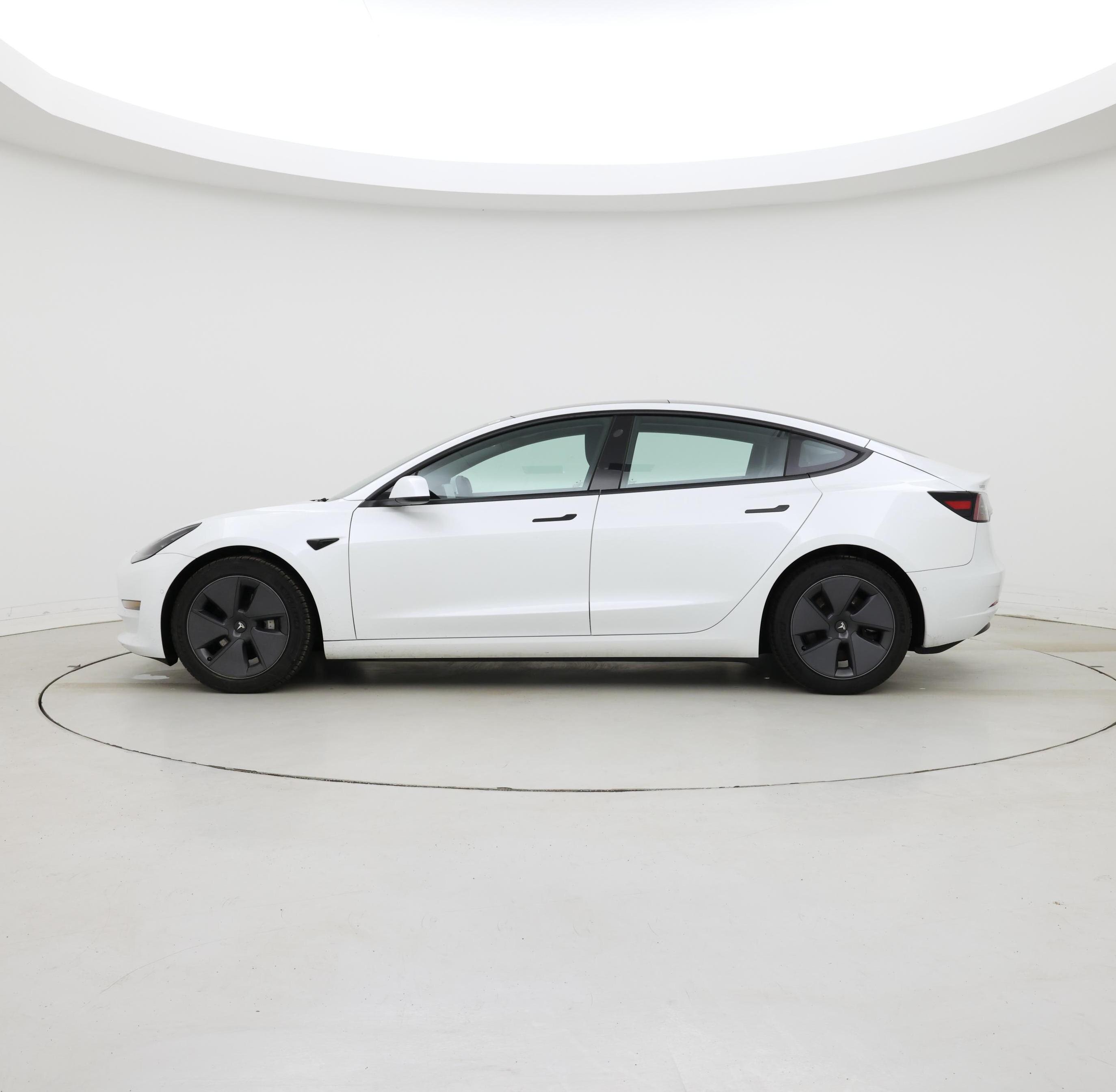 Thumbnail: 2021 Tesla Model 3 - 3