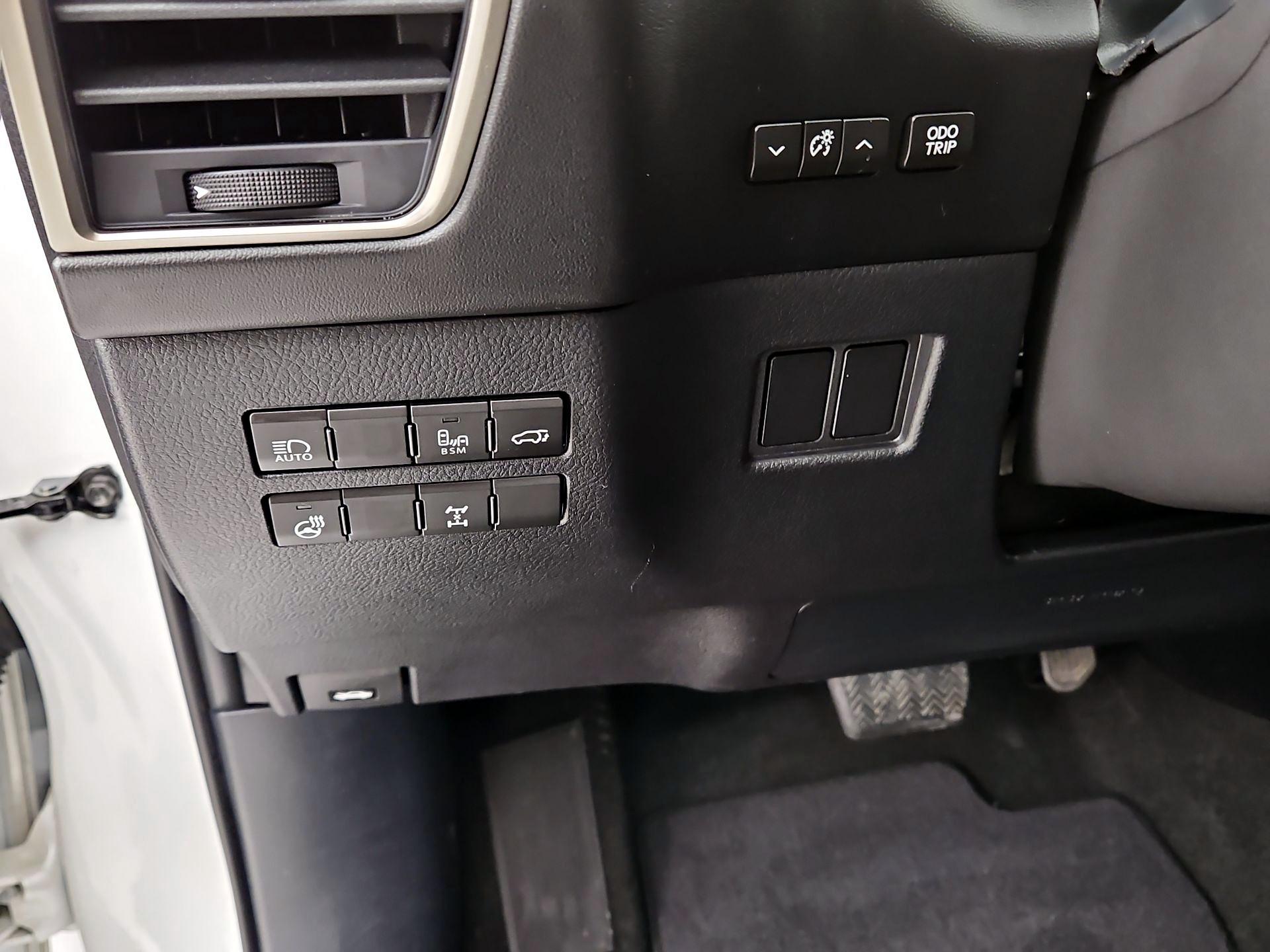 Thumbnail: 2021 Lexus NX - 13