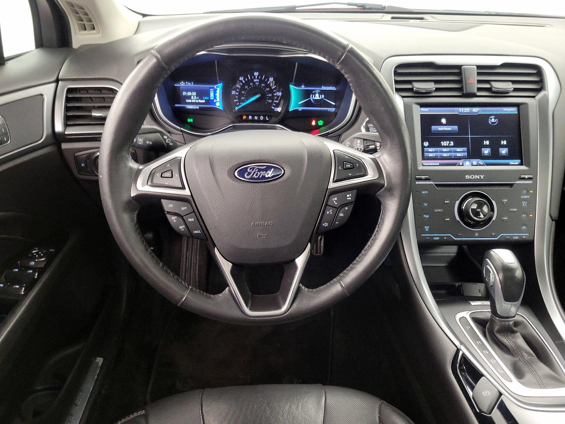 Thumbnail: 2014 Ford Fusion - 10