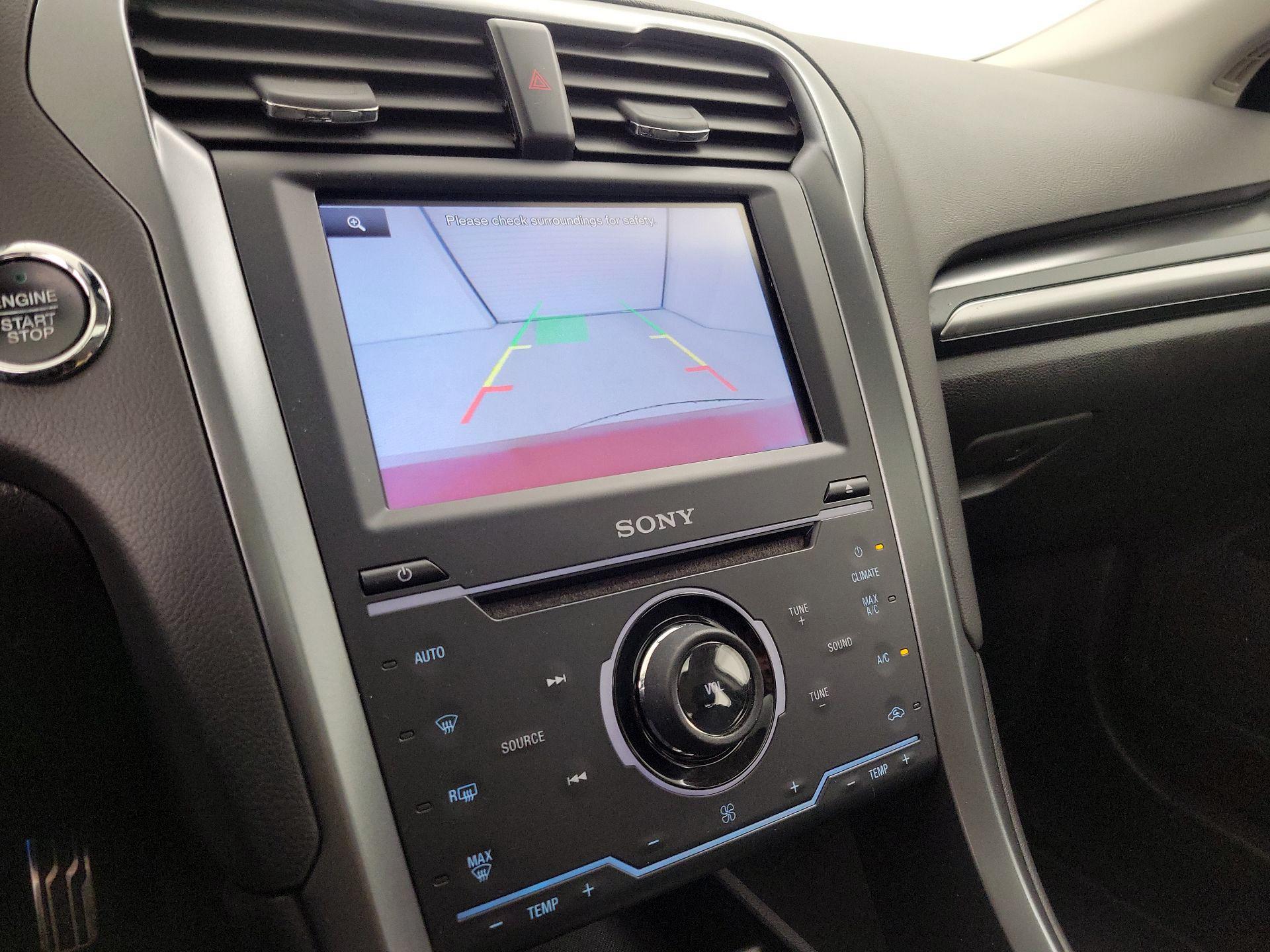 Thumbnail: 2014 Ford Fusion - 14