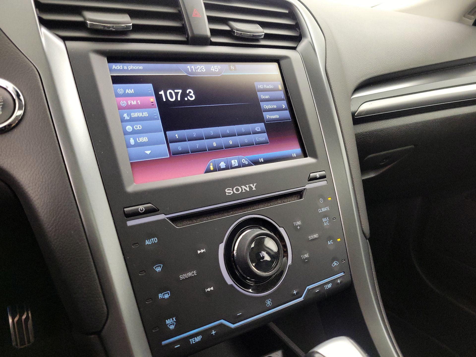 Thumbnail: 2014 Ford Fusion - 15