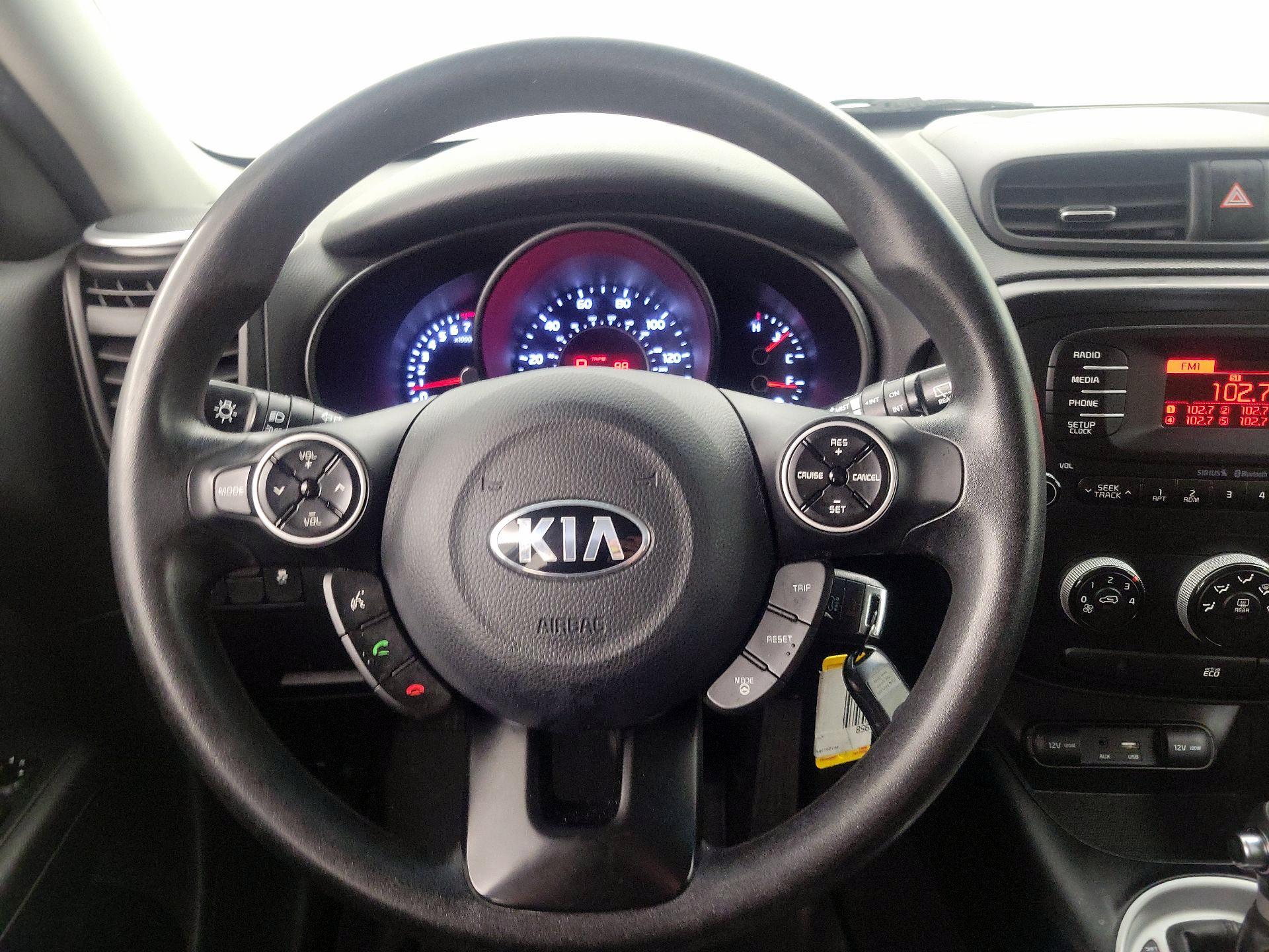 Thumbnail: 2016 Kia Soul - 10
