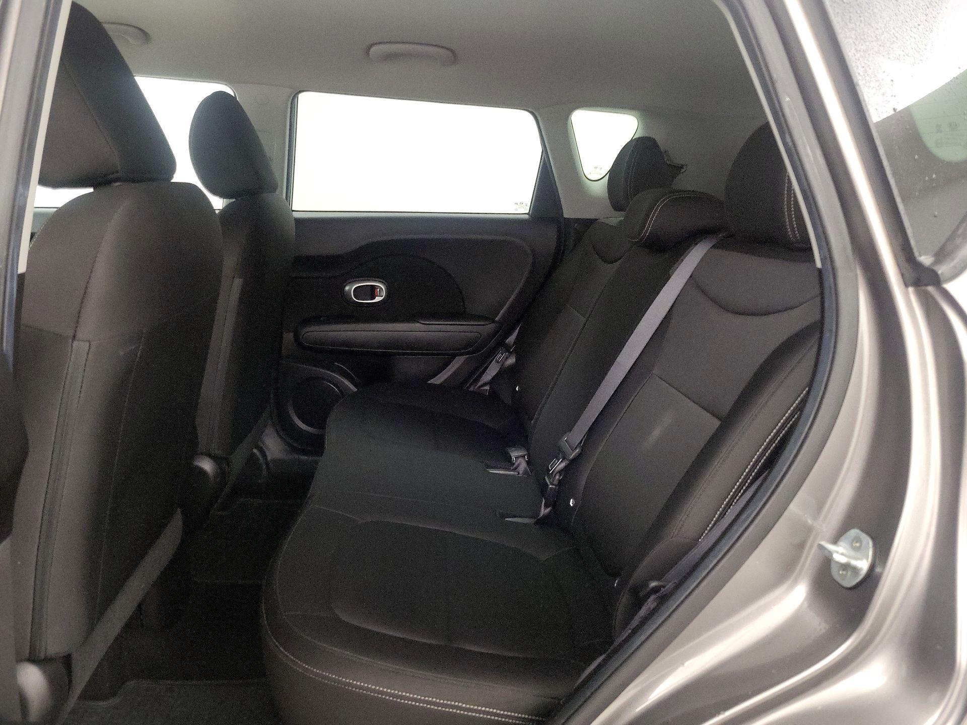 Thumbnail: 2016 Kia Soul - 18