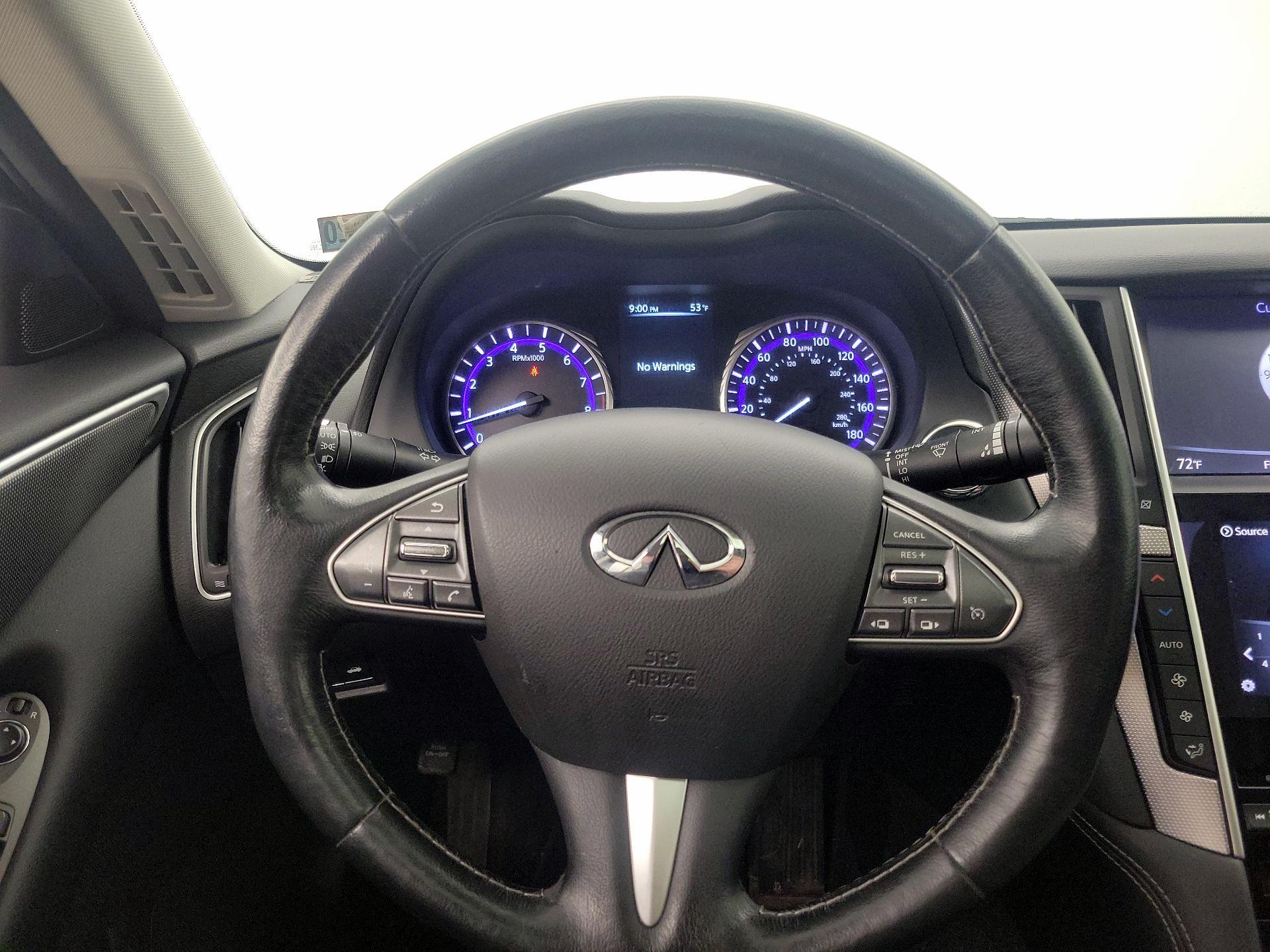 Thumbnail: 2015 INFINITI Q50 - 10