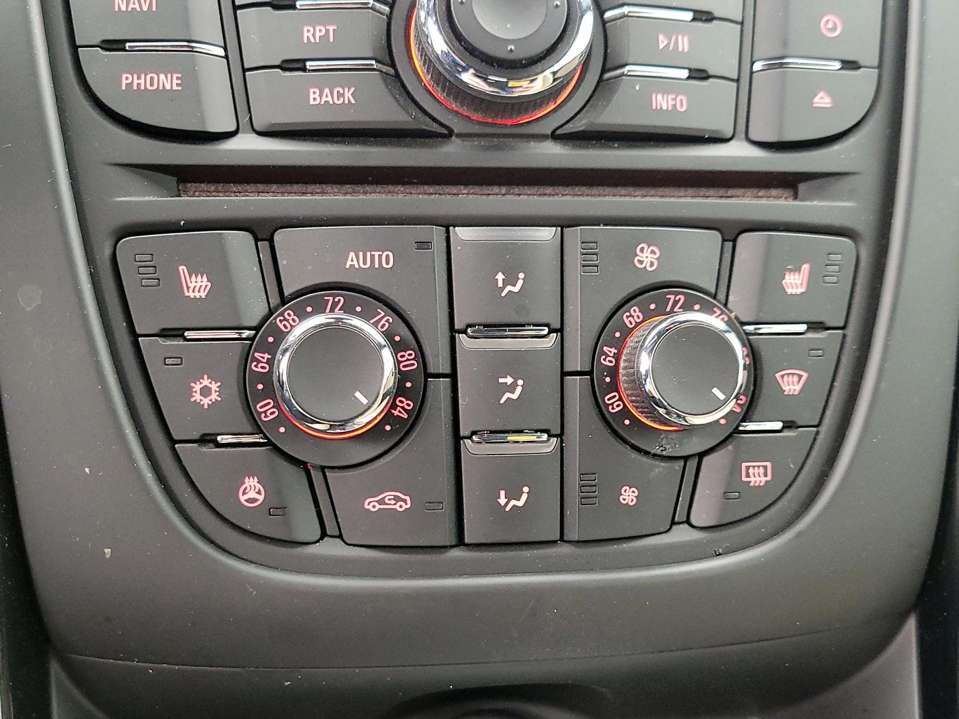 Thumbnail: 2016 Buick Cascada - 17