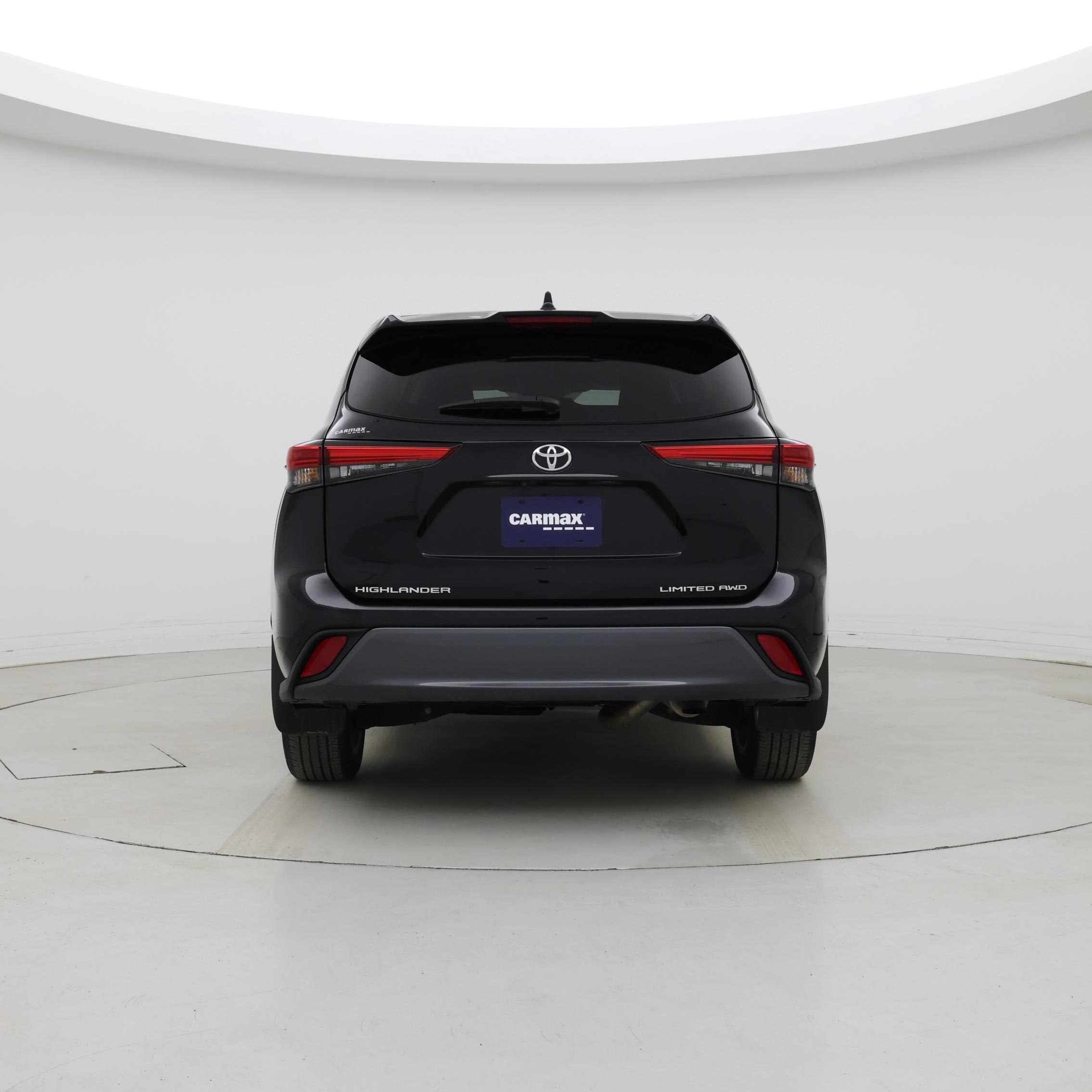 Thumbnail: 2023 Toyota Highlander - 6