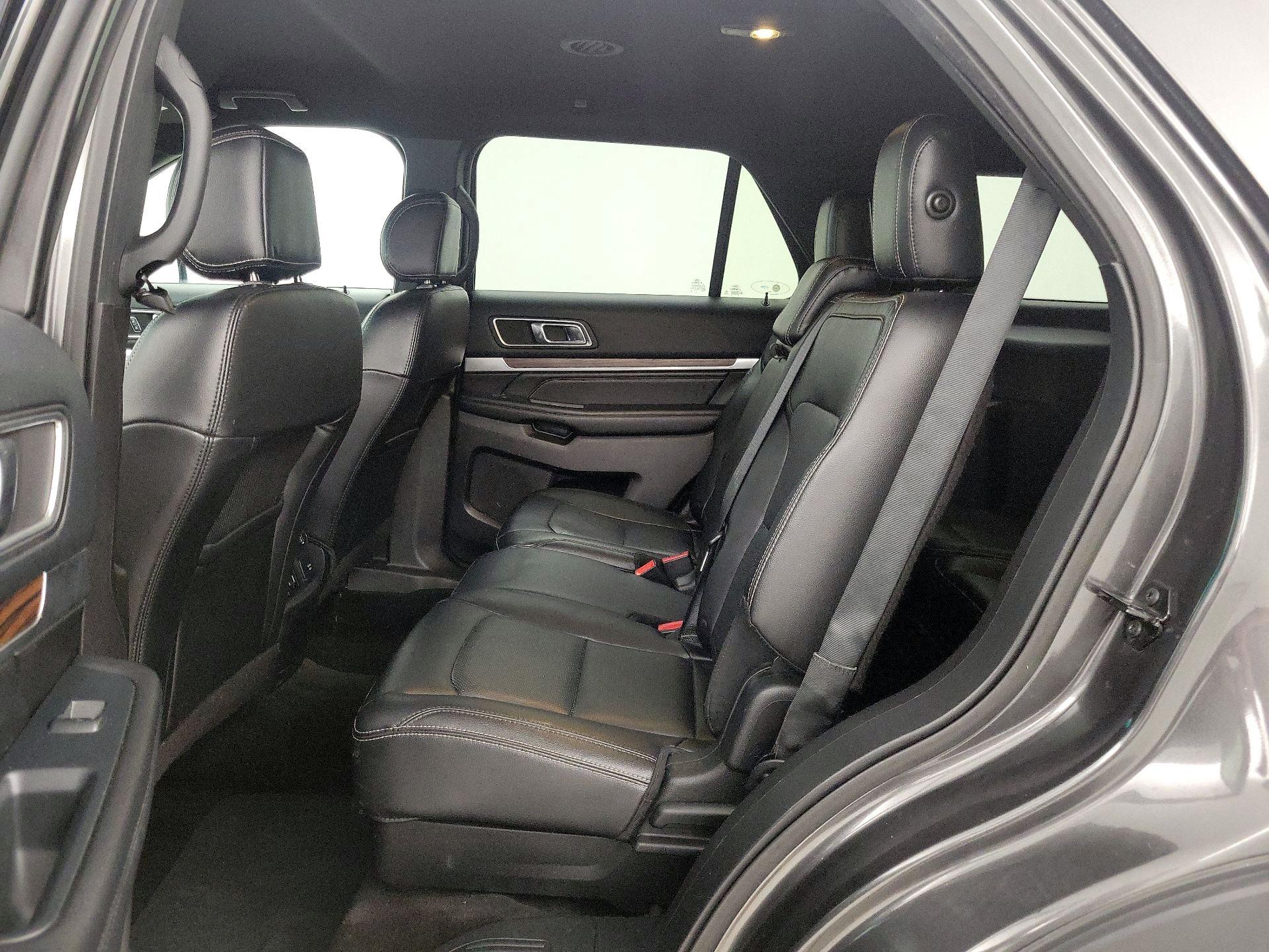 Thumbnail: 2016 Ford Explorer - 19