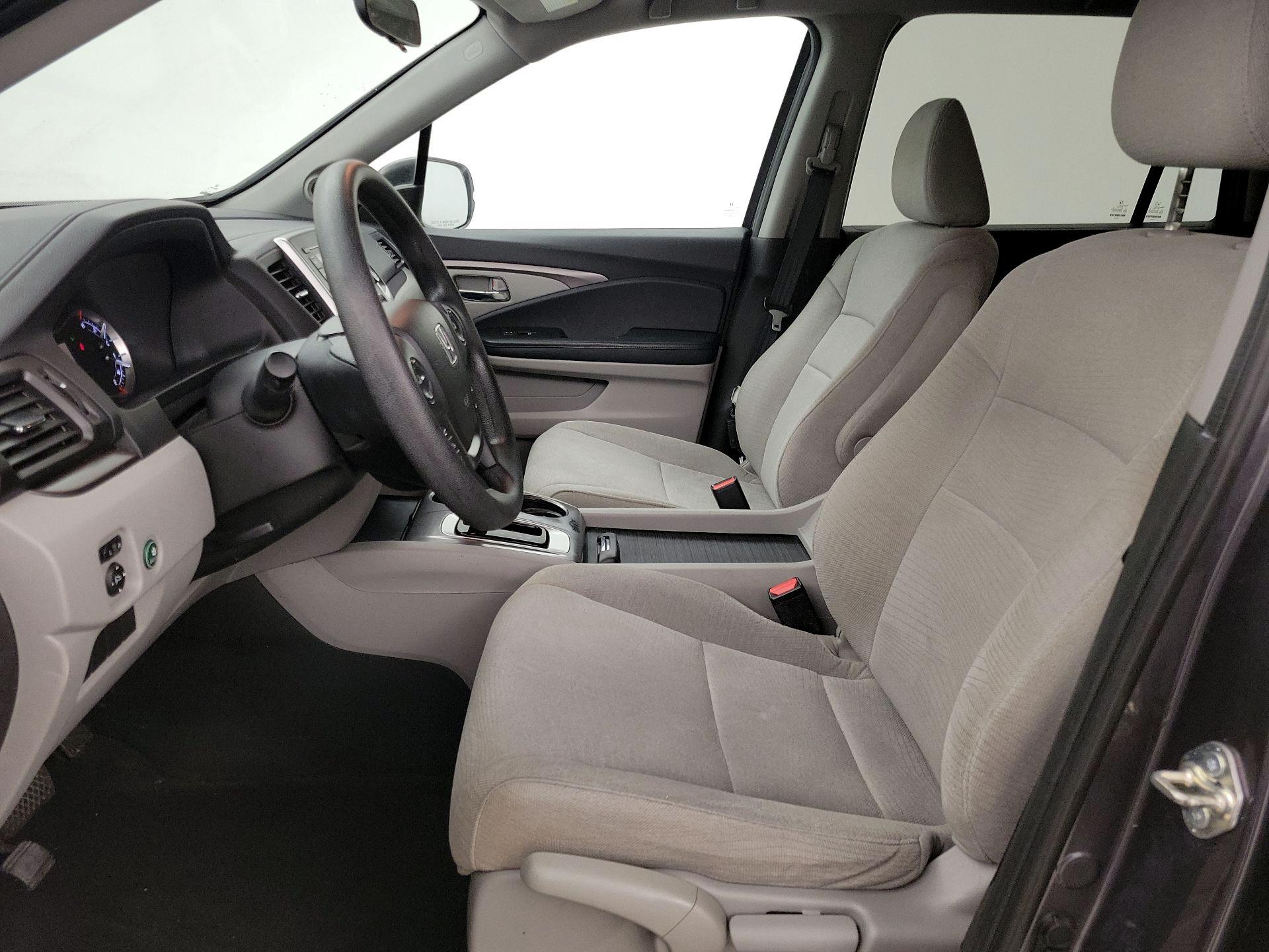 Thumbnail: 2018 Honda Pilot - 11