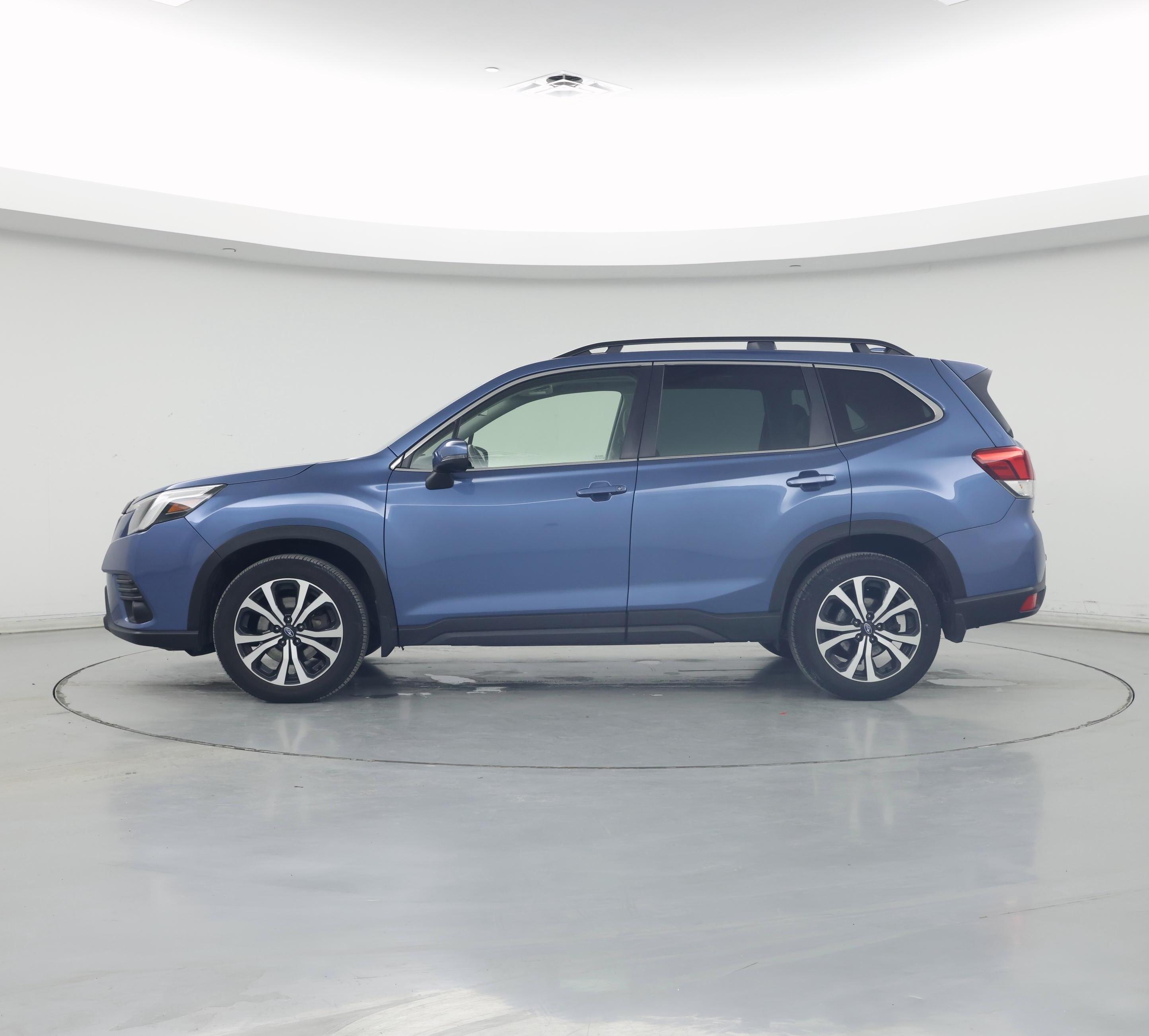Thumbnail: 2023 Subaru Forester - 3