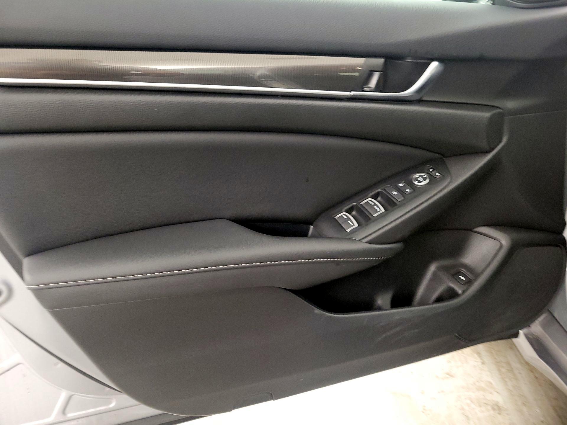 Thumbnail: 2022 Honda Accord - 12