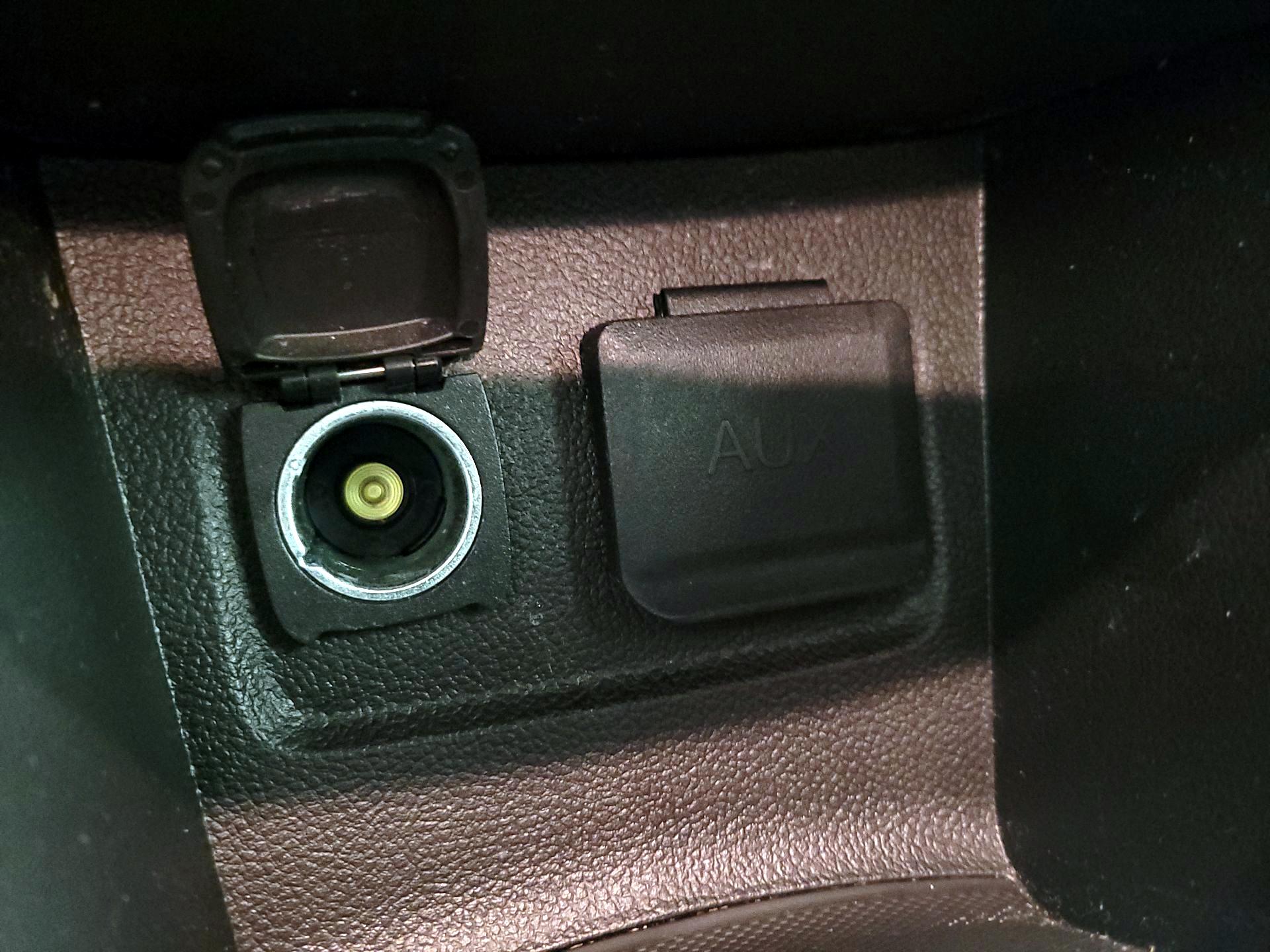 Thumbnail: 2015 Buick Encore - 18