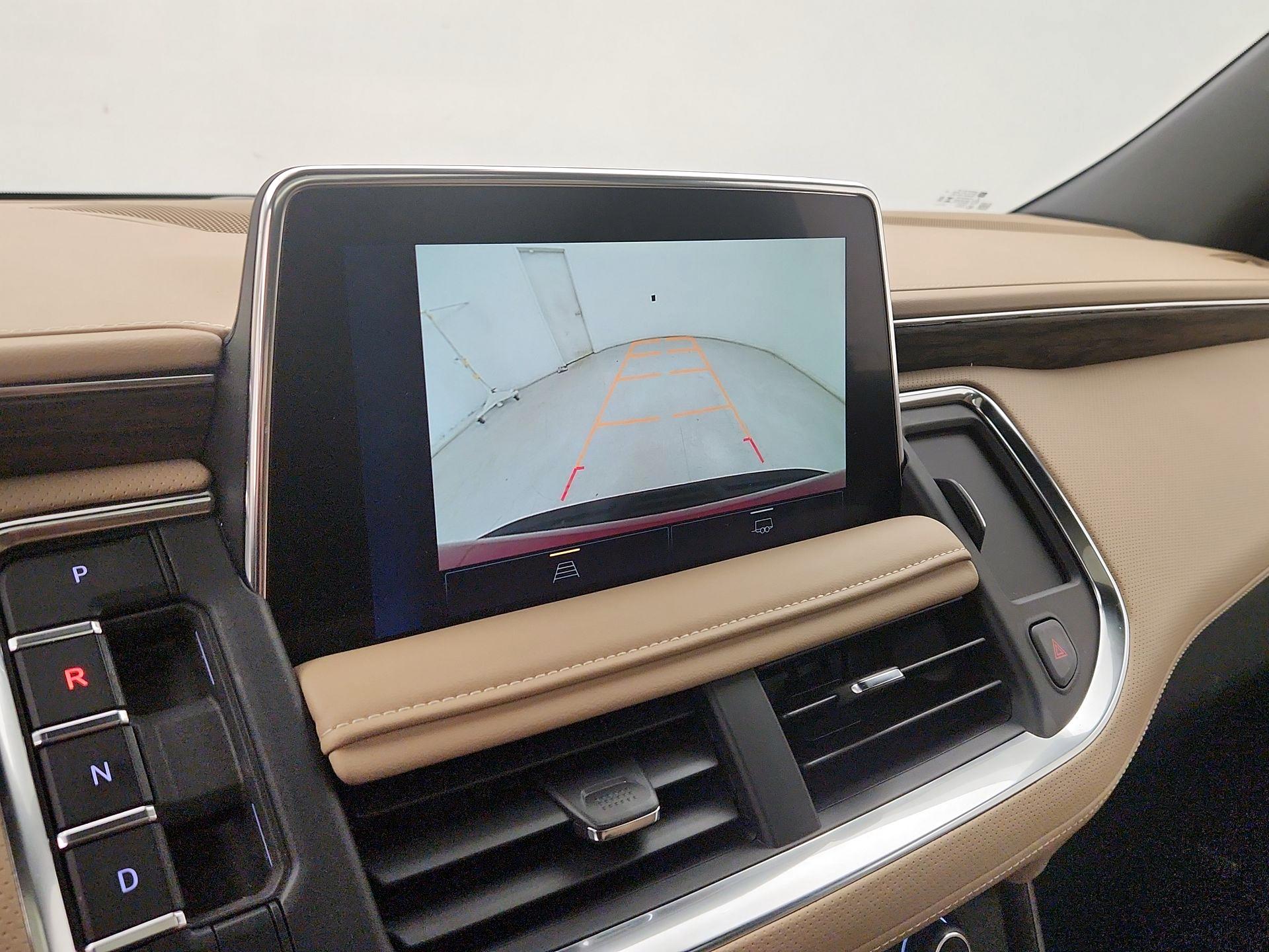 Thumbnail: 2024 Chevrolet Tahoe - 14