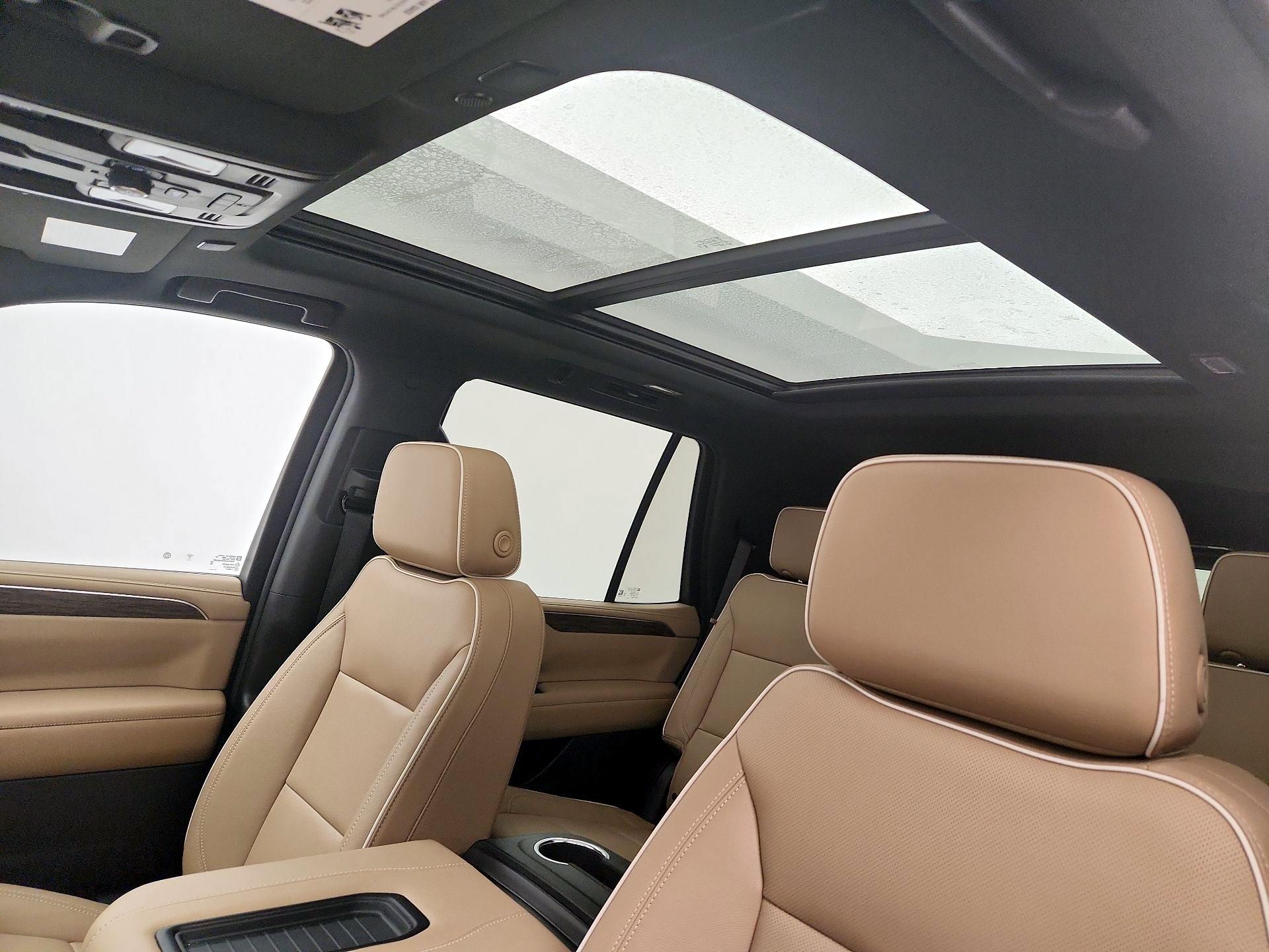 Thumbnail: 2024 Chevrolet Tahoe - 19