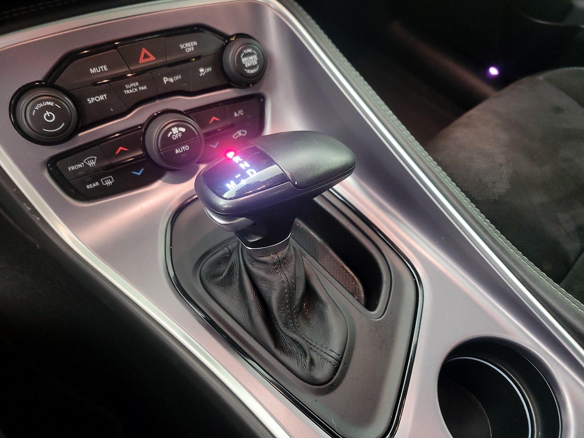 Thumbnail: 2019 Dodge Challenger - 18