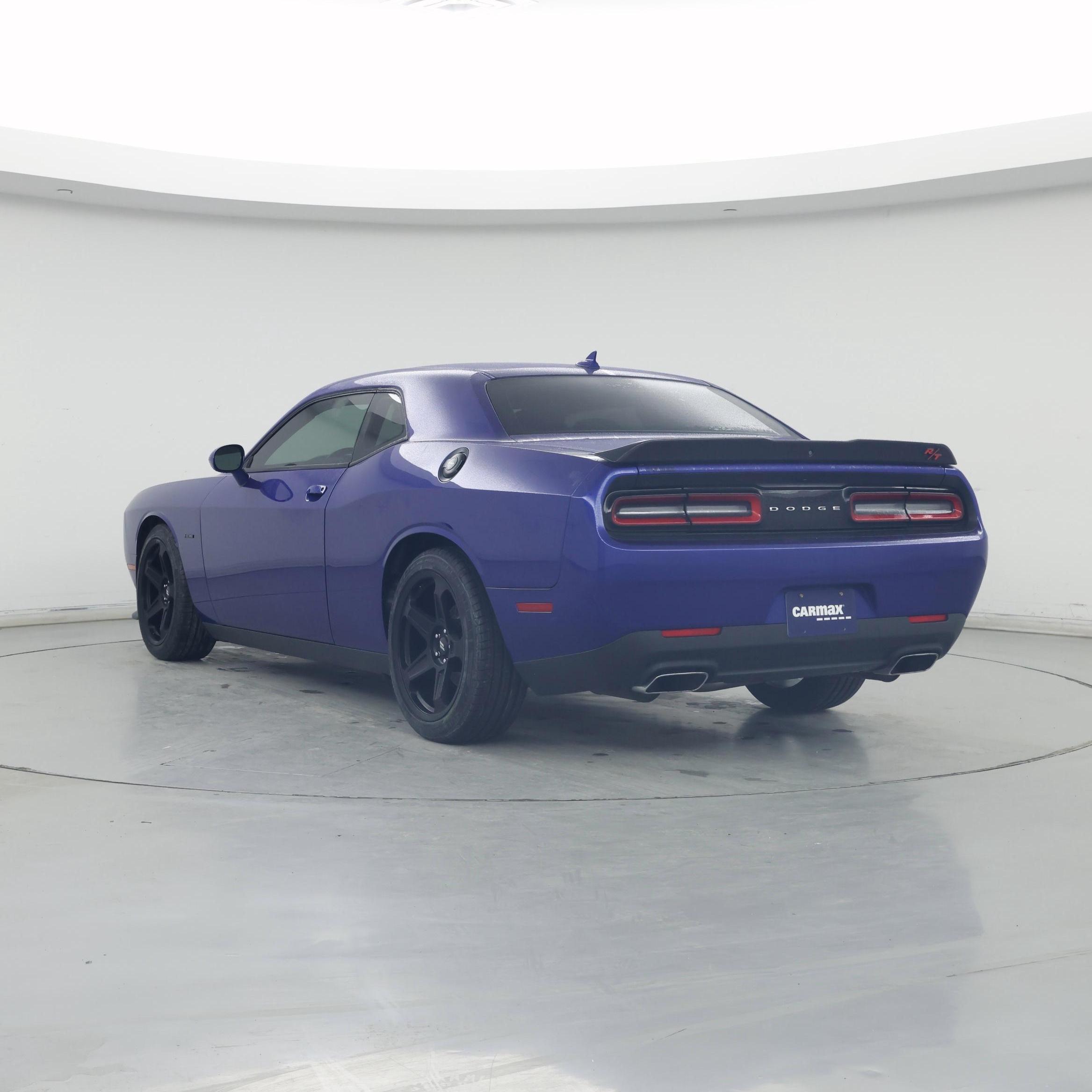 Thumbnail: 2019 Dodge Challenger - 2