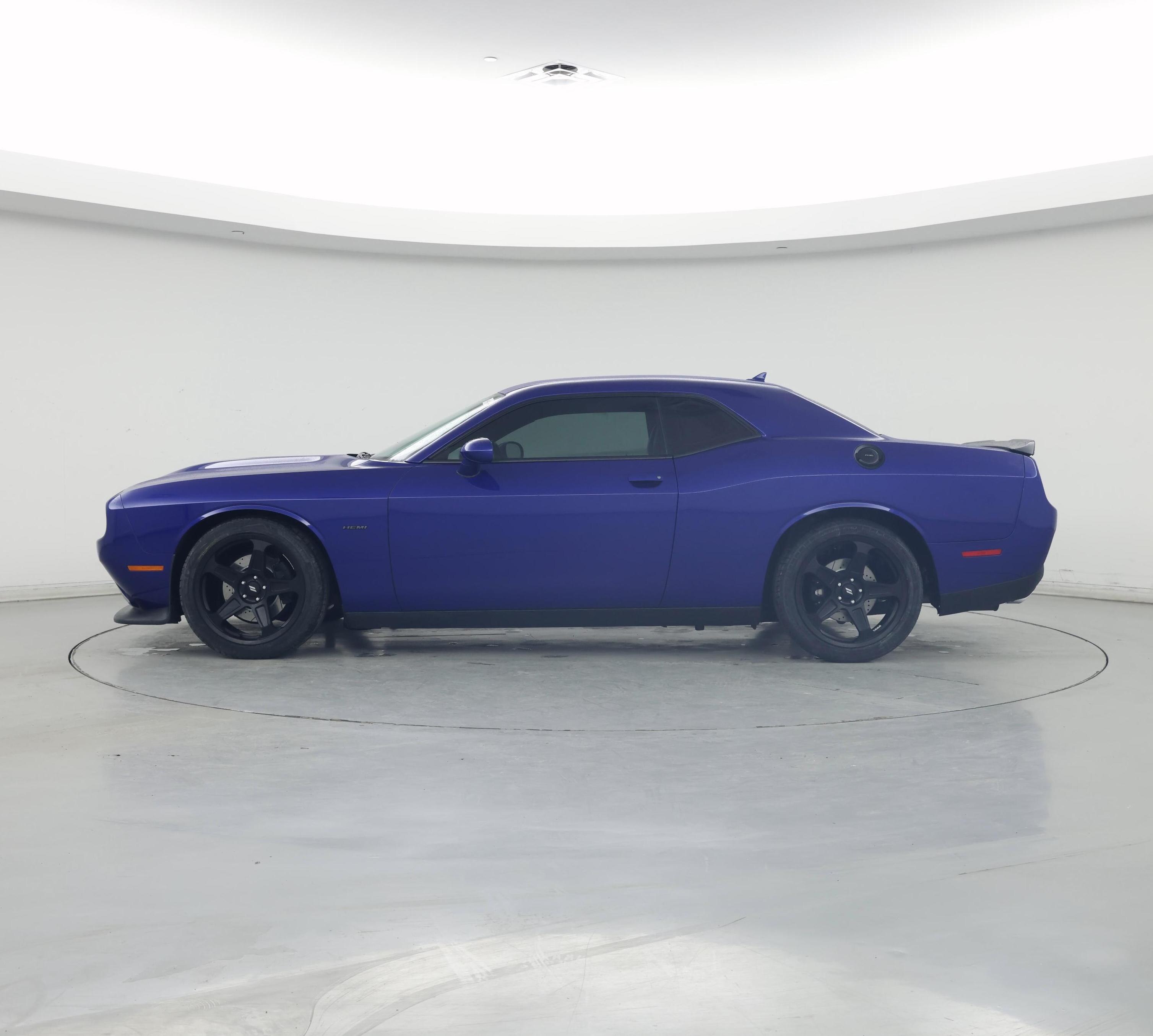 Thumbnail: 2019 Dodge Challenger - 3