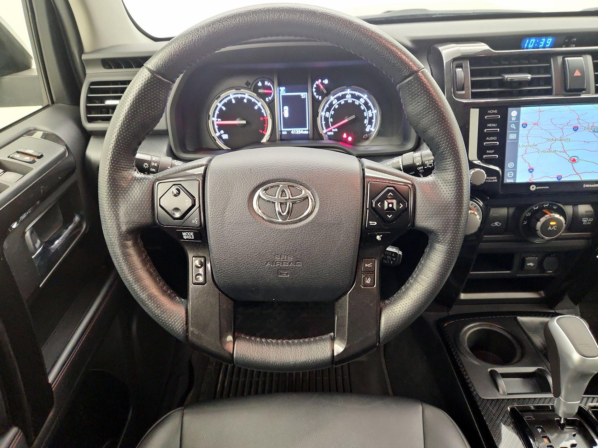 Thumbnail: 2023 Toyota 4Runner - 10