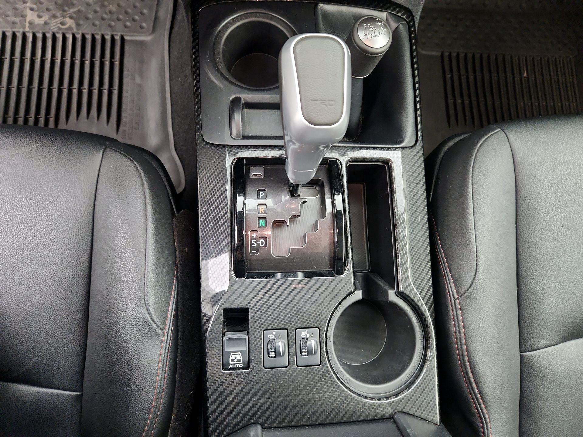 Thumbnail: 2023 Toyota 4Runner - 18