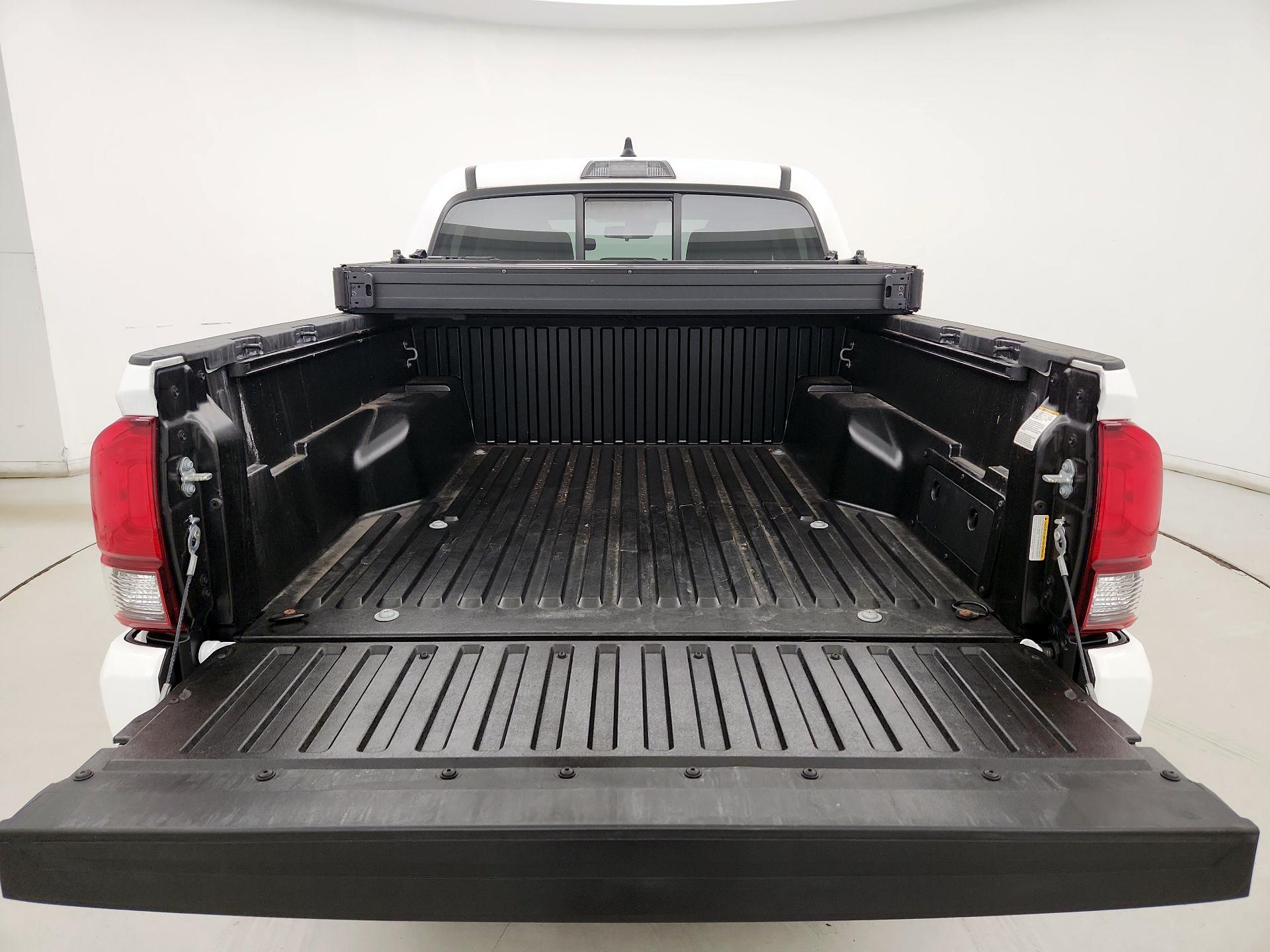 Thumbnail: 2023 Toyota Tacoma - 20