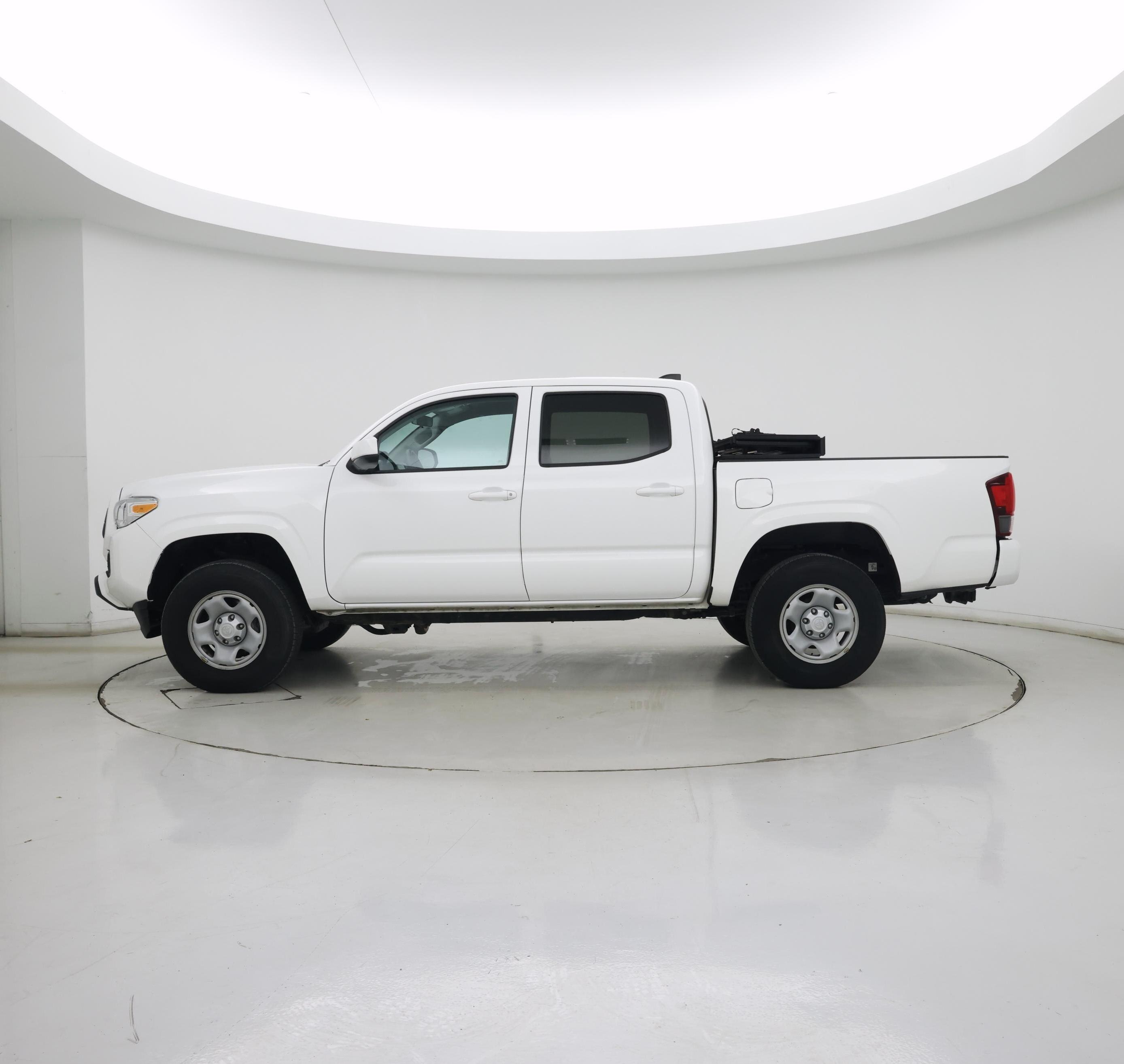 Thumbnail: 2023 Toyota Tacoma - 3