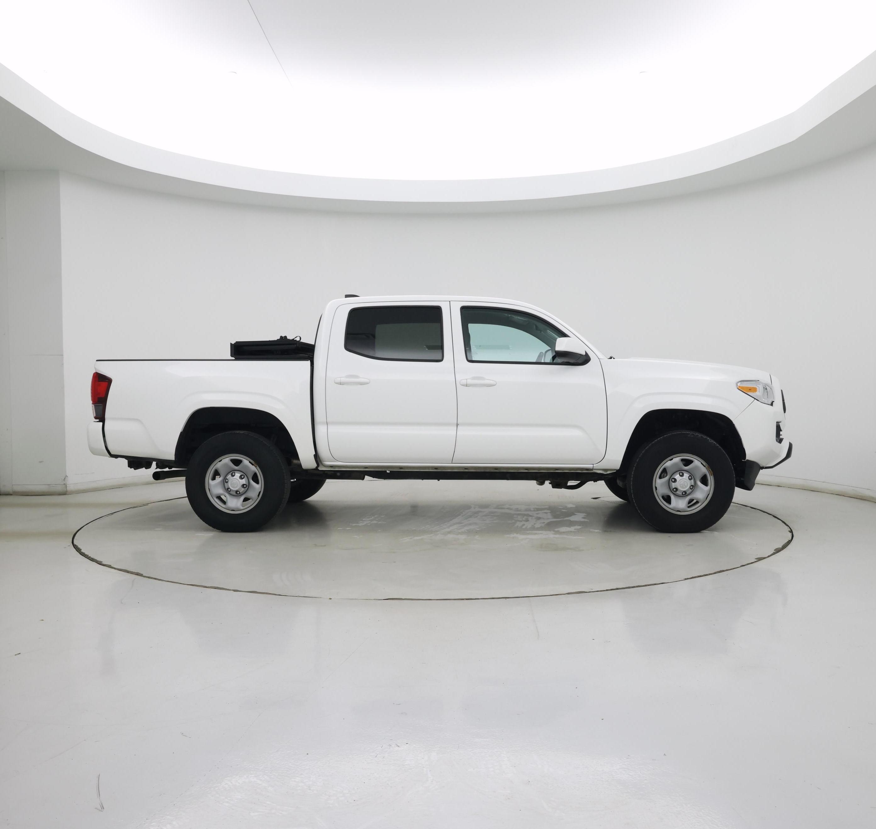 Thumbnail: 2023 Toyota Tacoma - 7