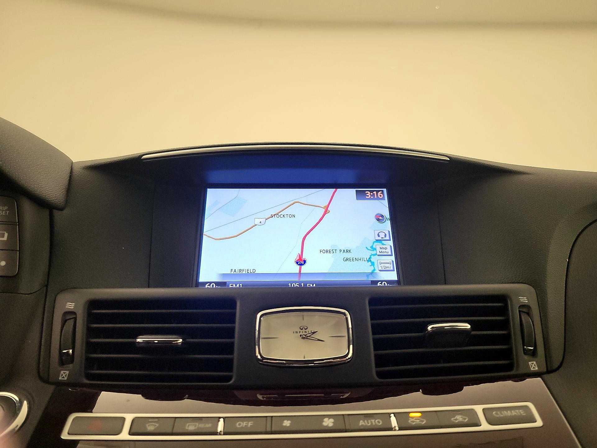 Thumbnail: 2015 INFINITI Q70 - 14