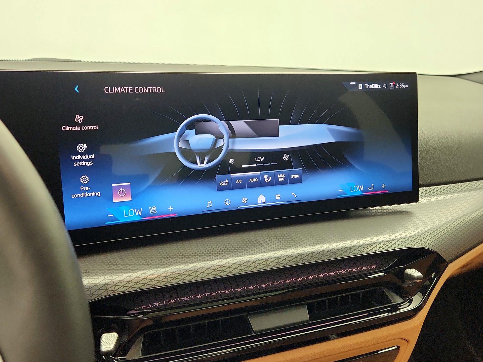 Thumbnail: 2025 BMW 3 Series - 17