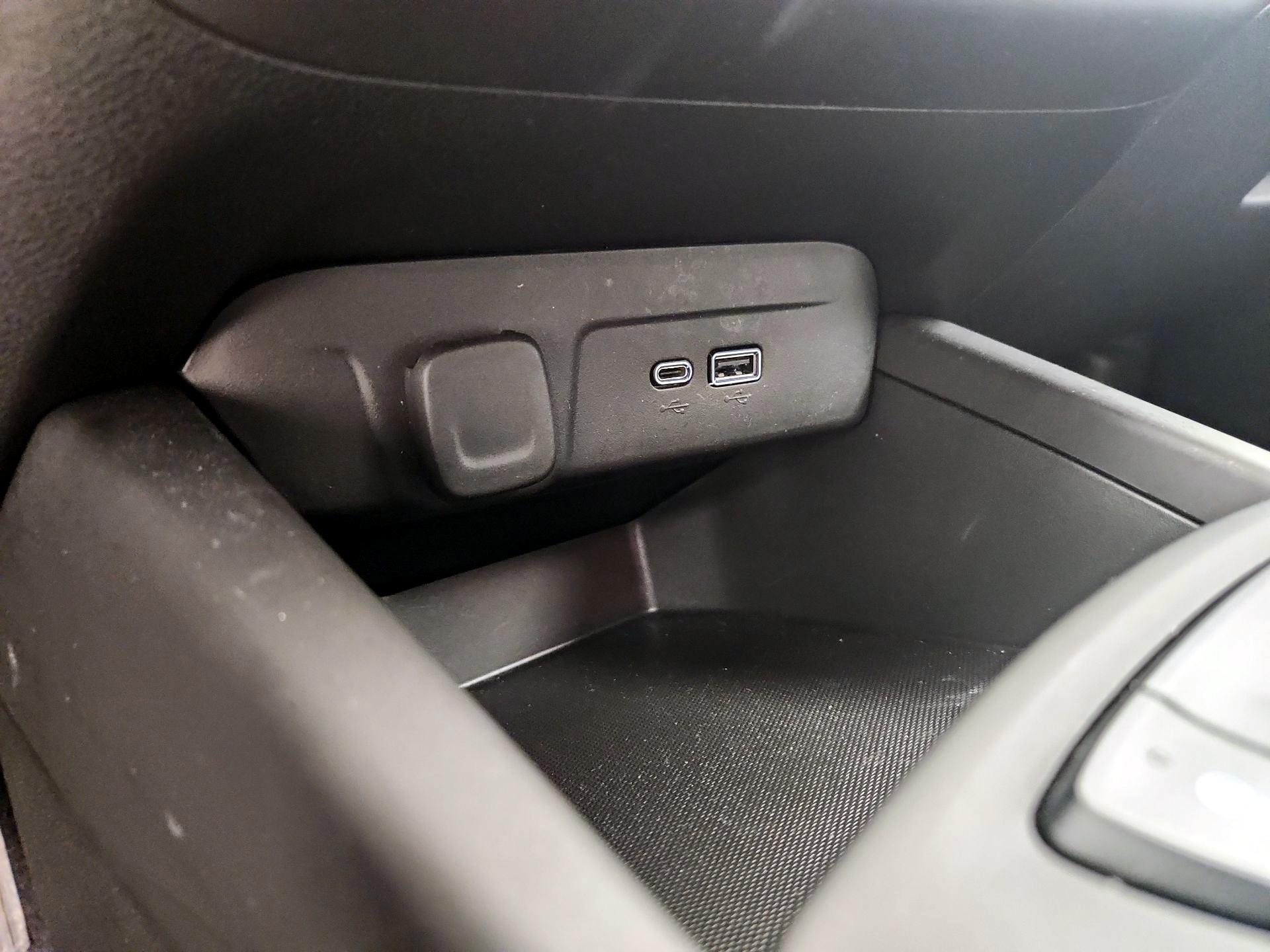 Thumbnail: 2025 Chevrolet Trax - 18