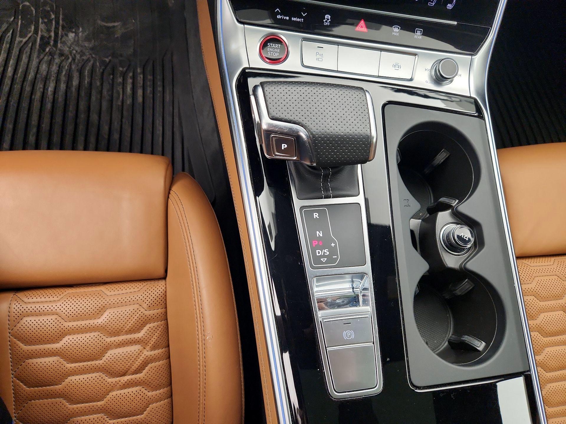 Thumbnail: 2022 Audi RS 7 - 18