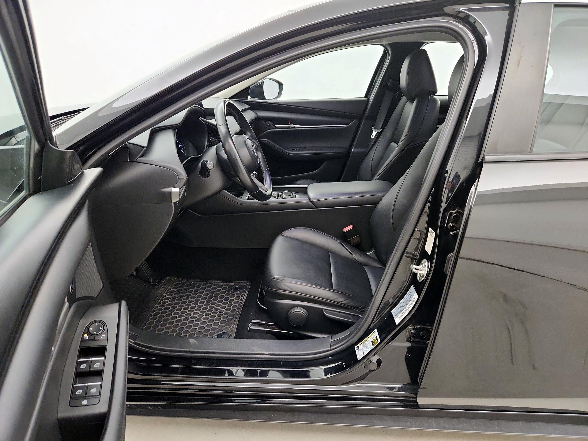 Thumbnail: 2021 Mazda Mazda3 - 11