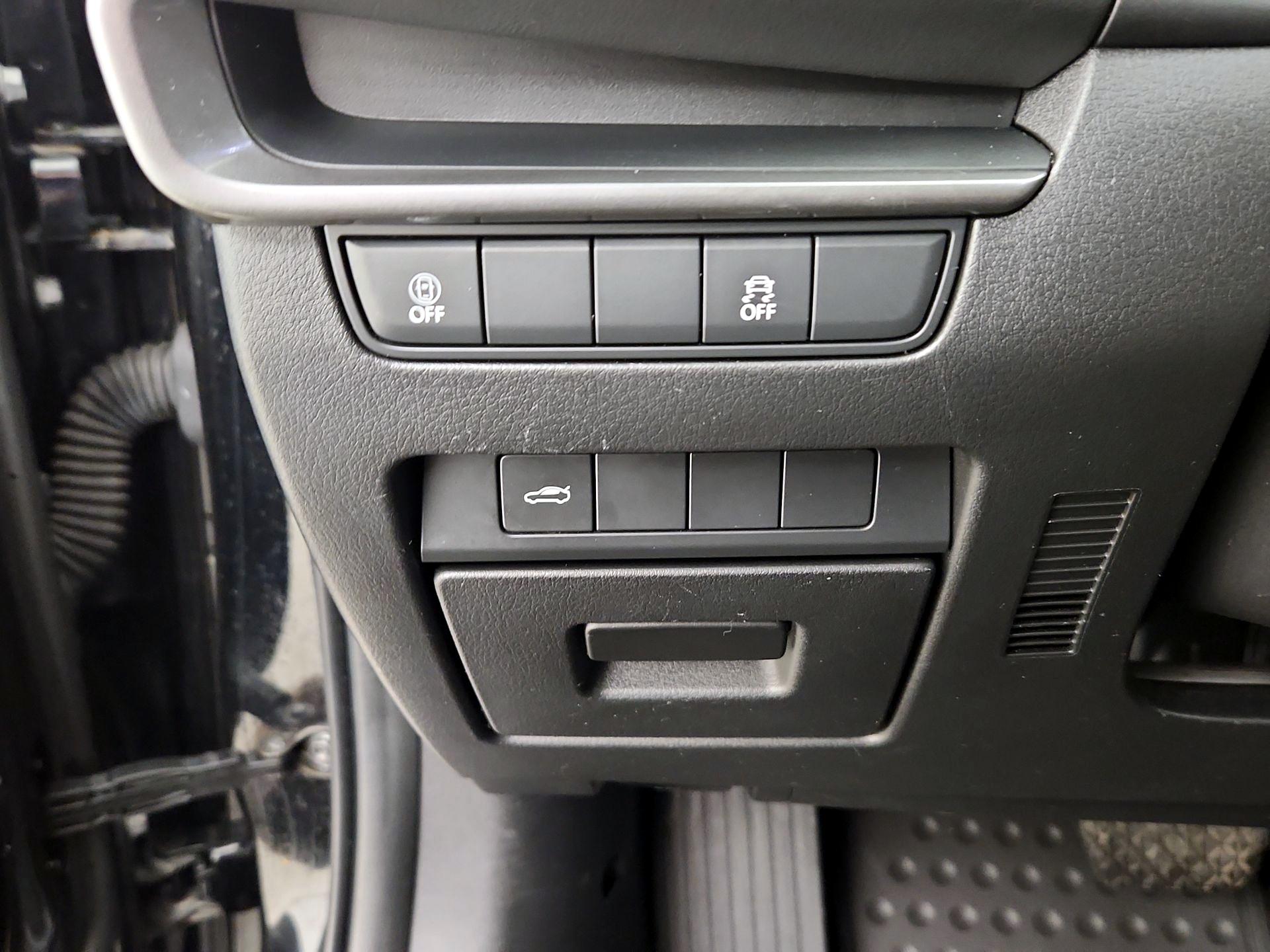 Thumbnail: 2021 Mazda Mazda3 - 13