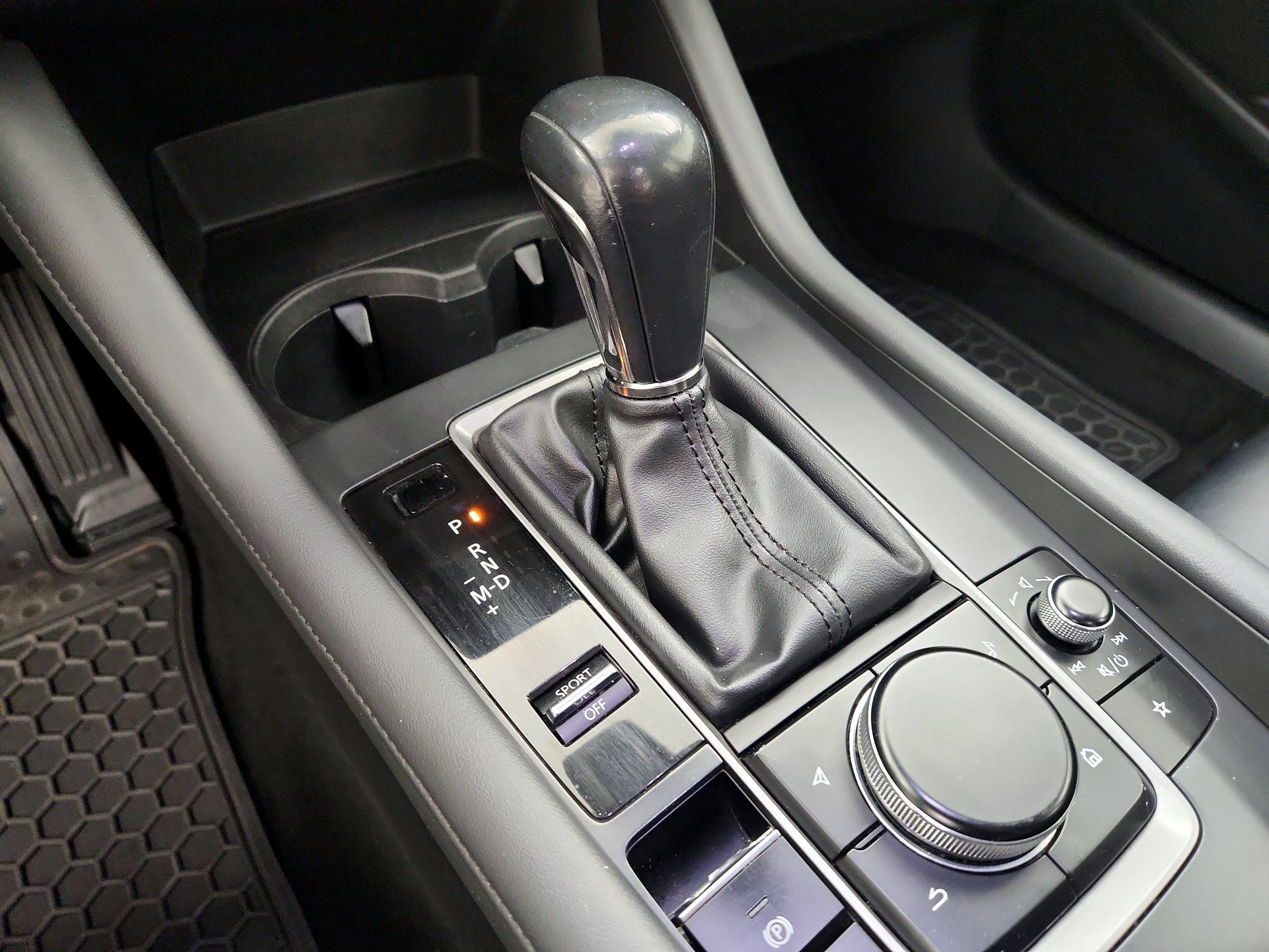 Thumbnail: 2021 Mazda Mazda3 - 17