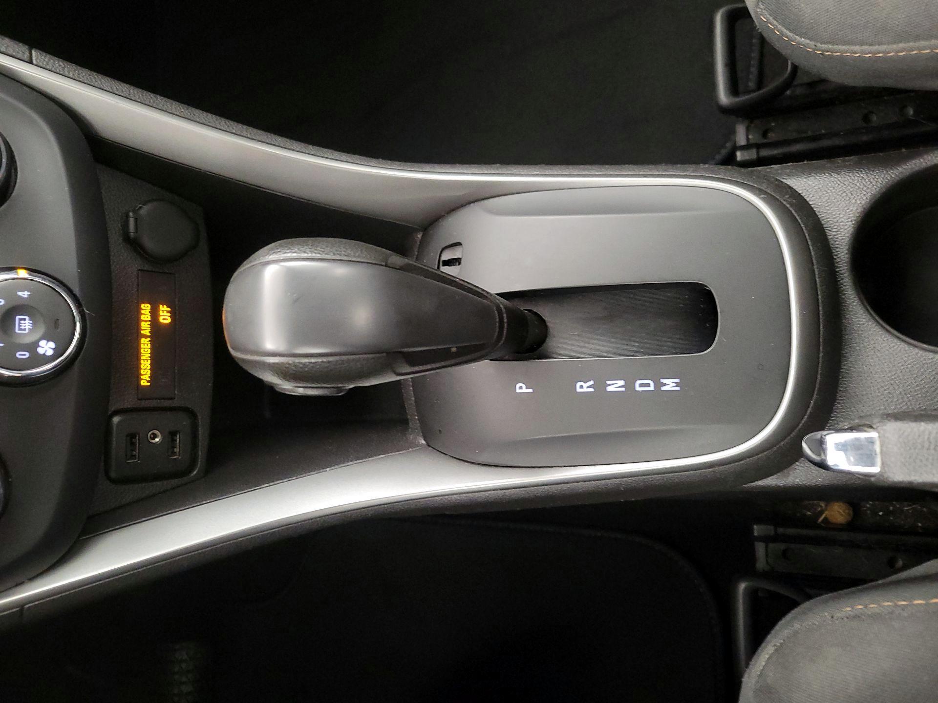 Thumbnail: 2017 Chevrolet Trax - 17