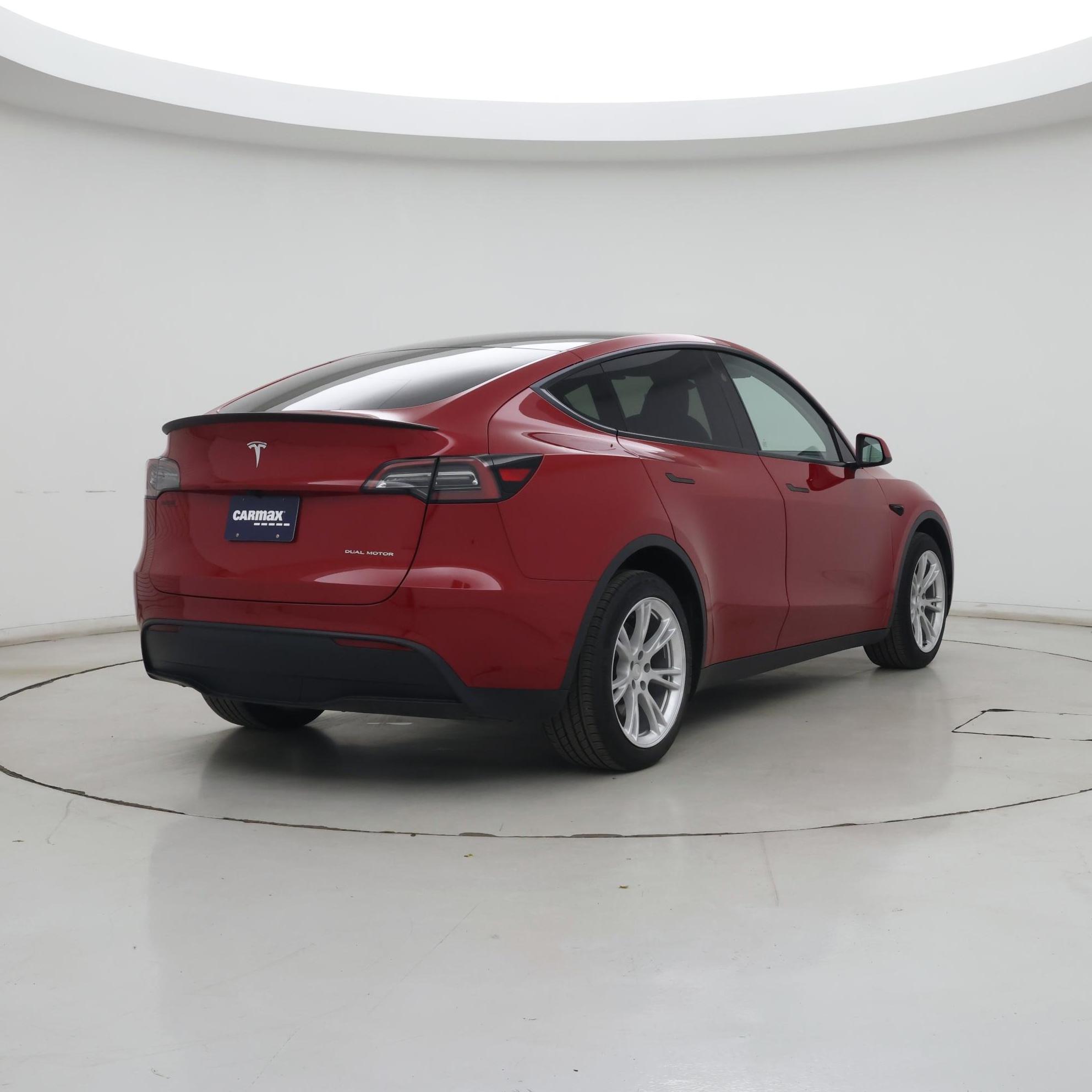 Thumbnail: 2023 Tesla Model Y - 8