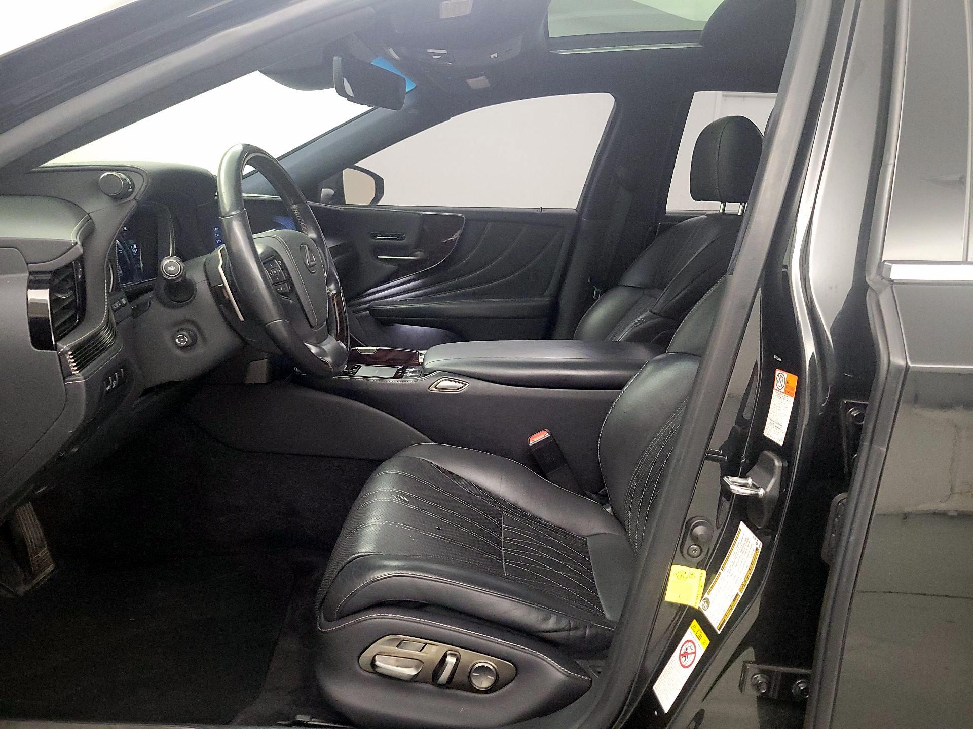 Thumbnail: 2018 Lexus LS - 11