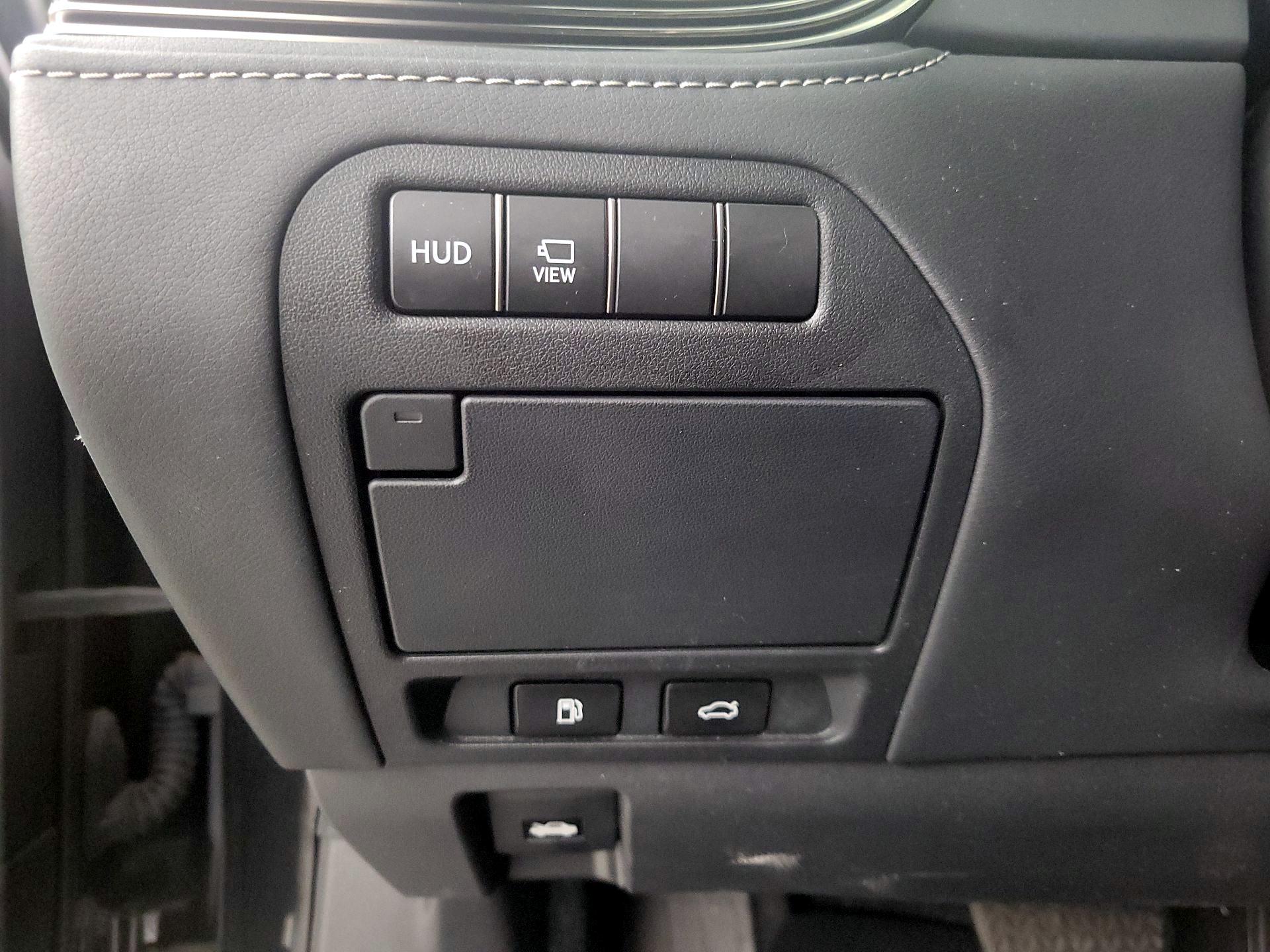 Thumbnail: 2018 Lexus LS - 13