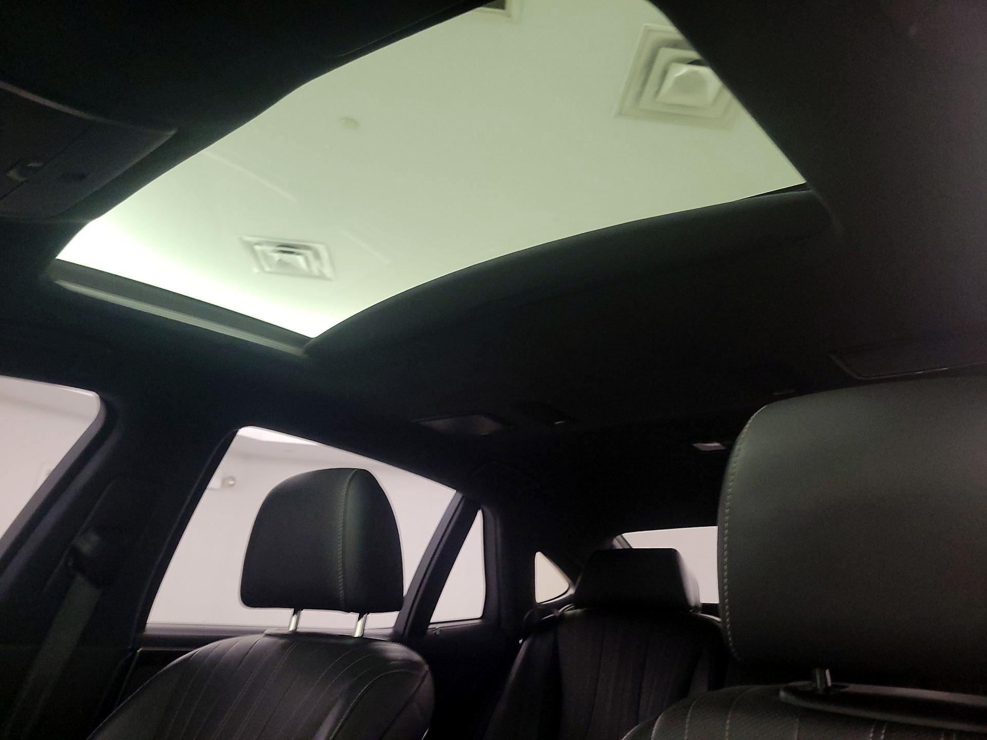 Thumbnail: 2018 Lexus LS - 20