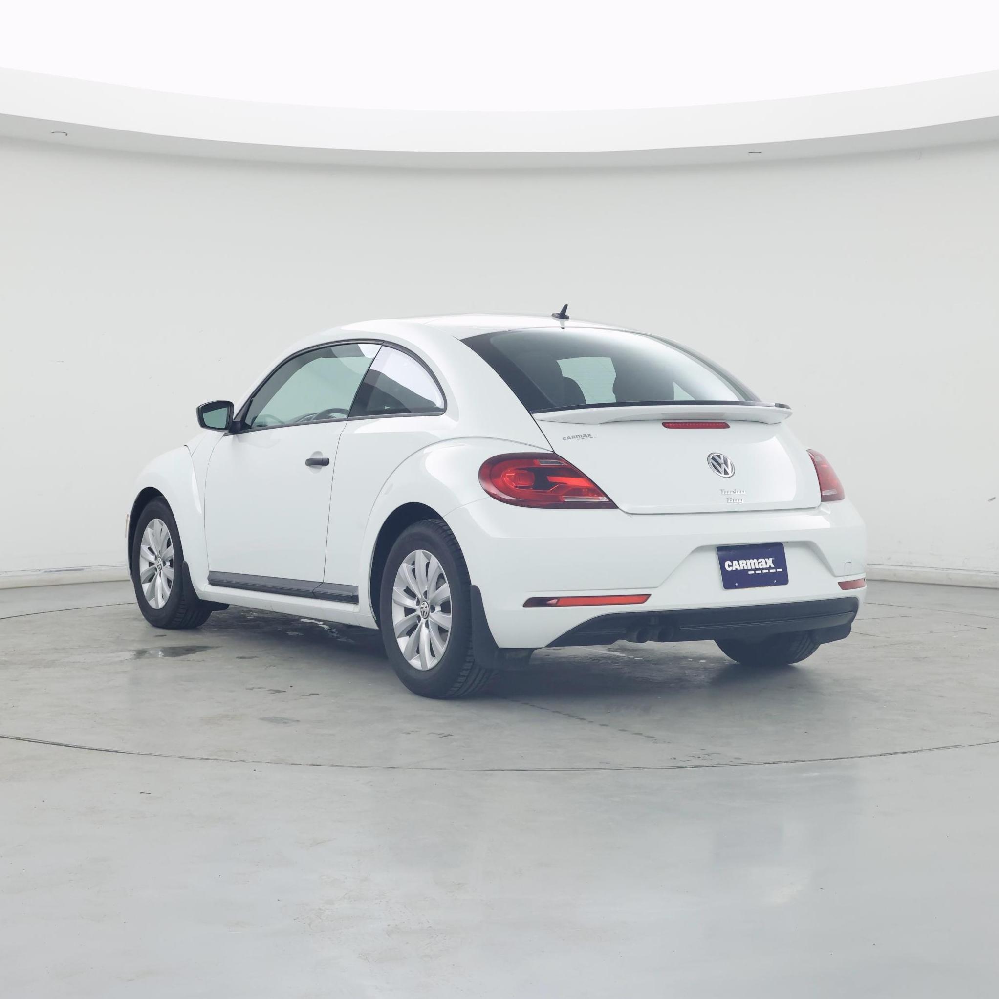 Thumbnail: 2018 Volkswagen Beetle - 2