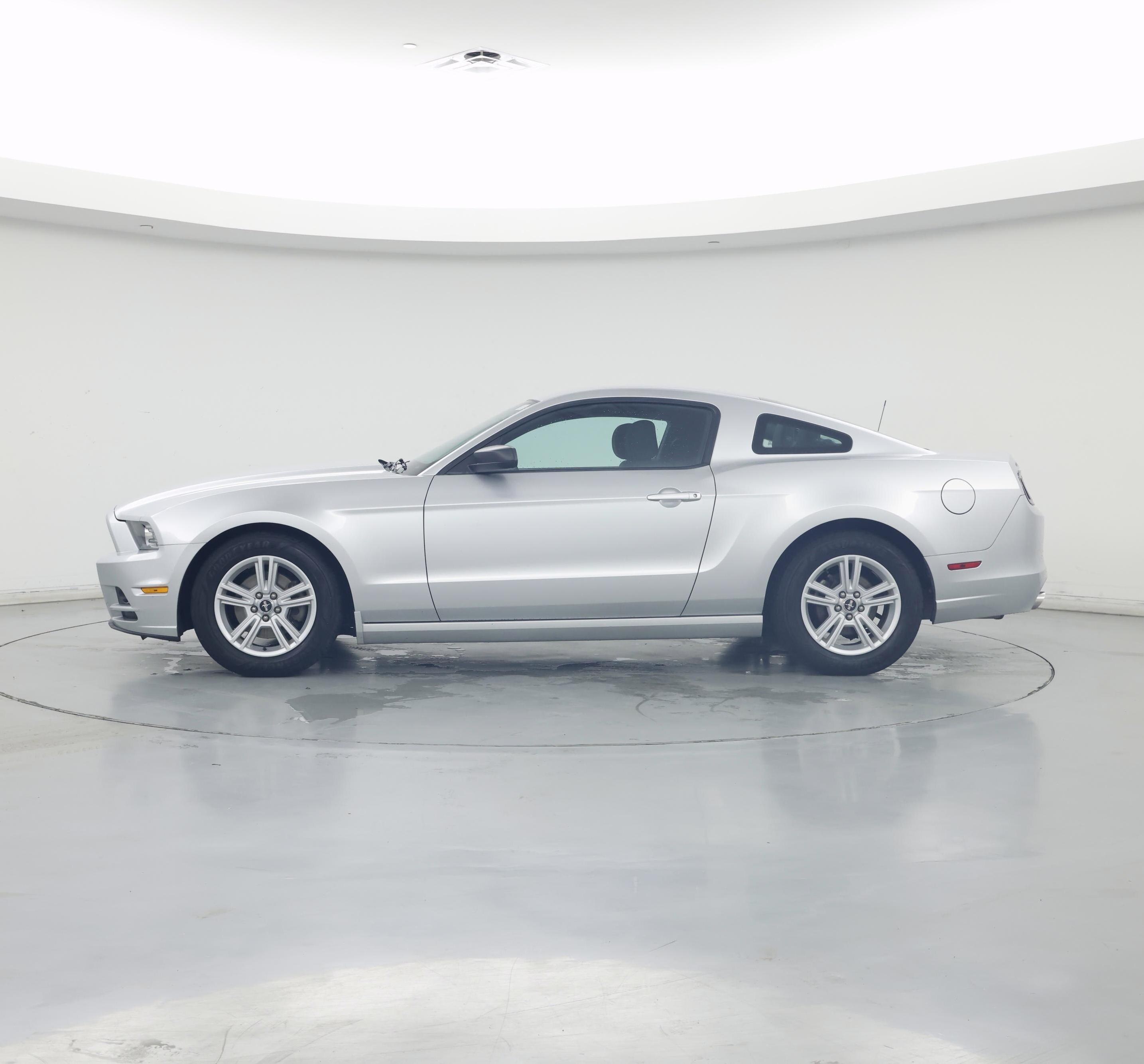 Thumbnail: 2014 Ford Mustang - 3