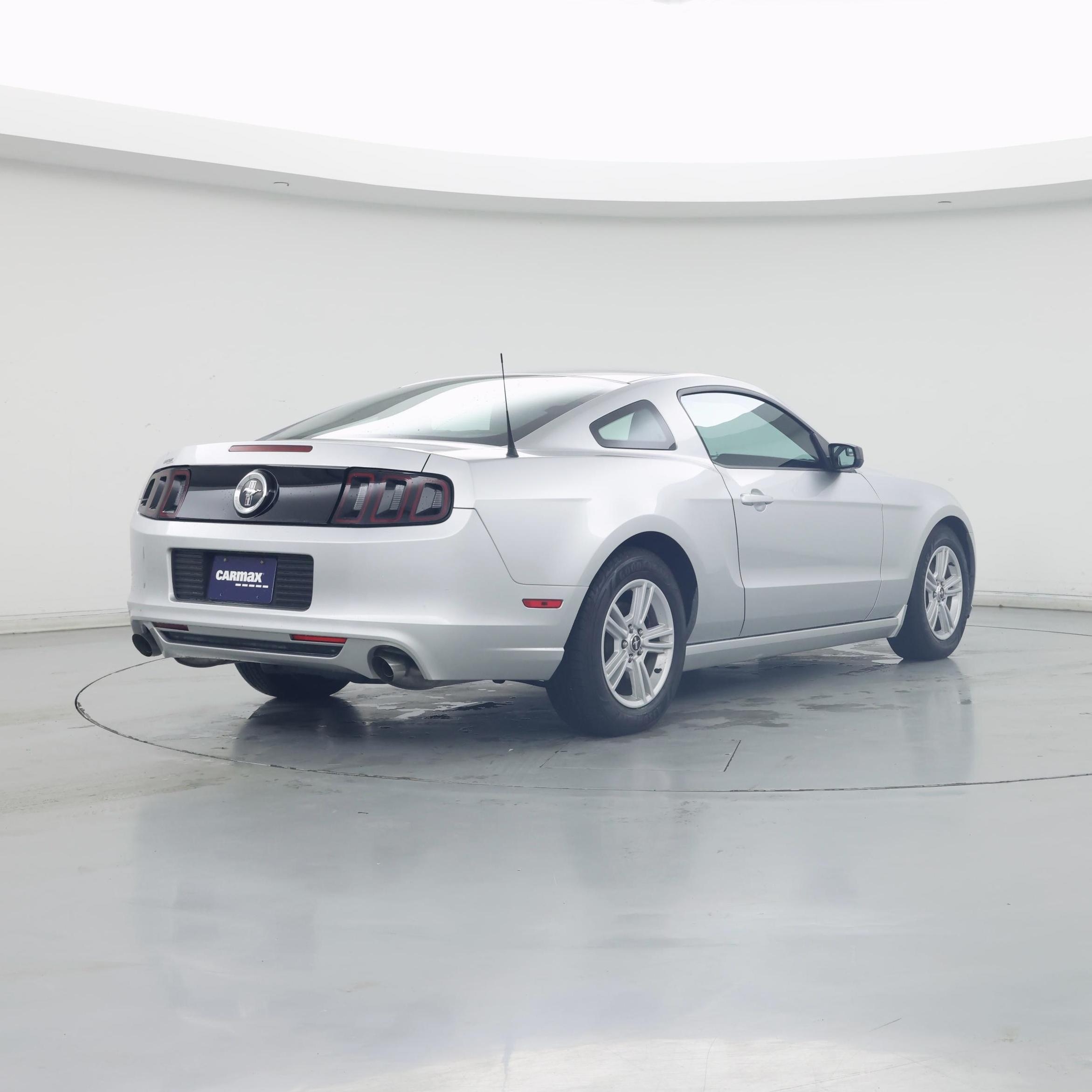 Thumbnail: 2014 Ford Mustang - 8