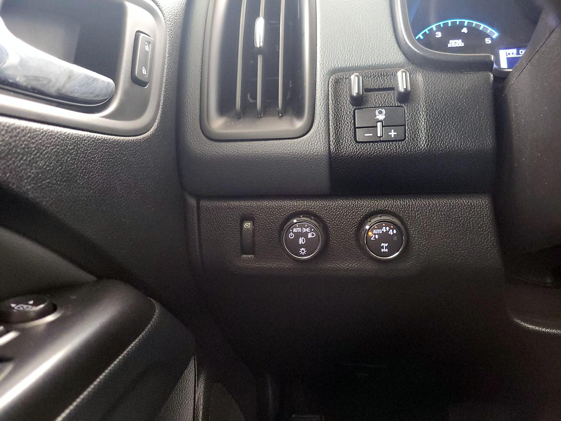 Thumbnail: 2018 Chevrolet Colorado - 13